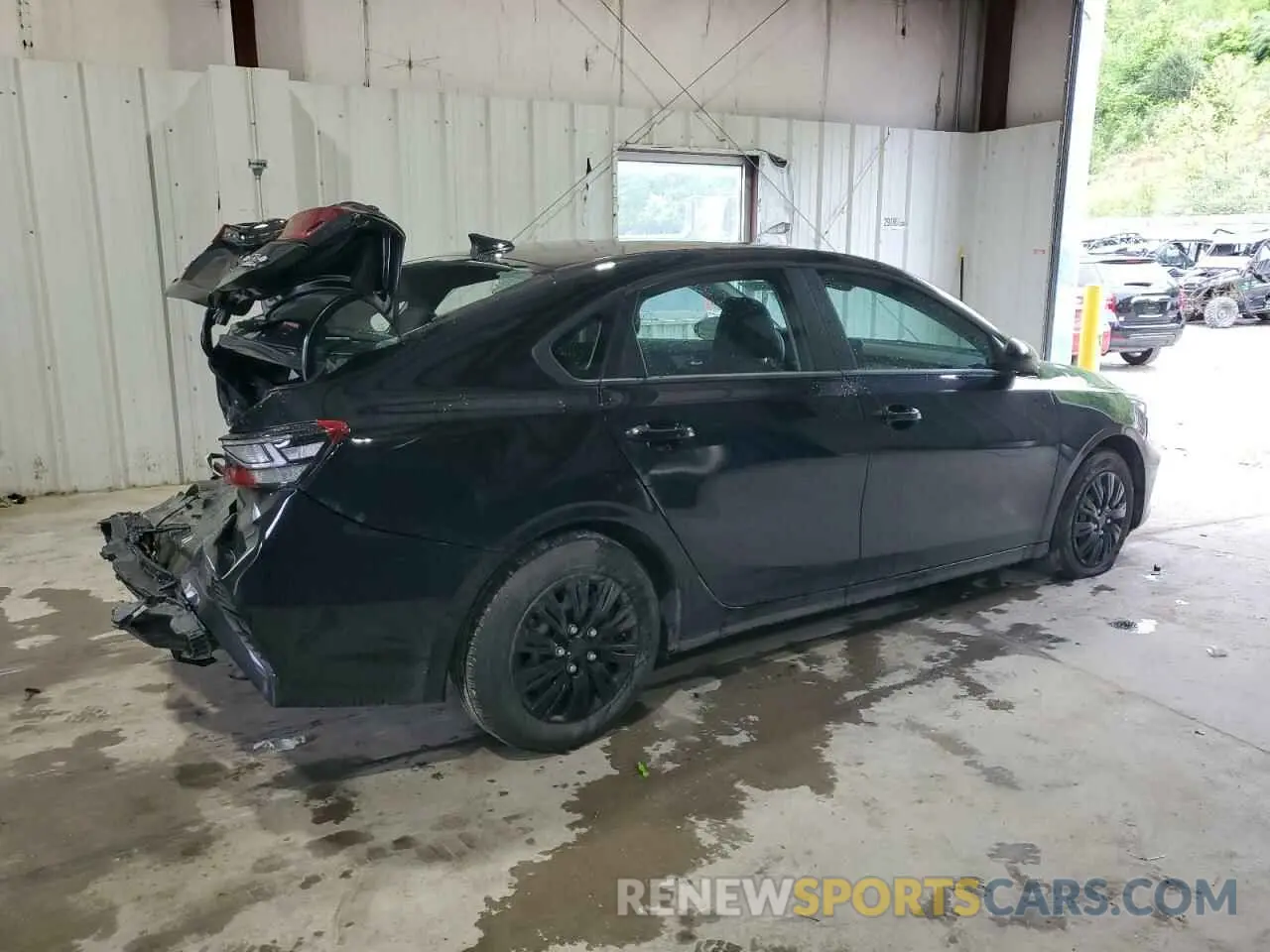 3 Photograph of a damaged car 3KPF24AD0RE812495 KIA FORTE 2024