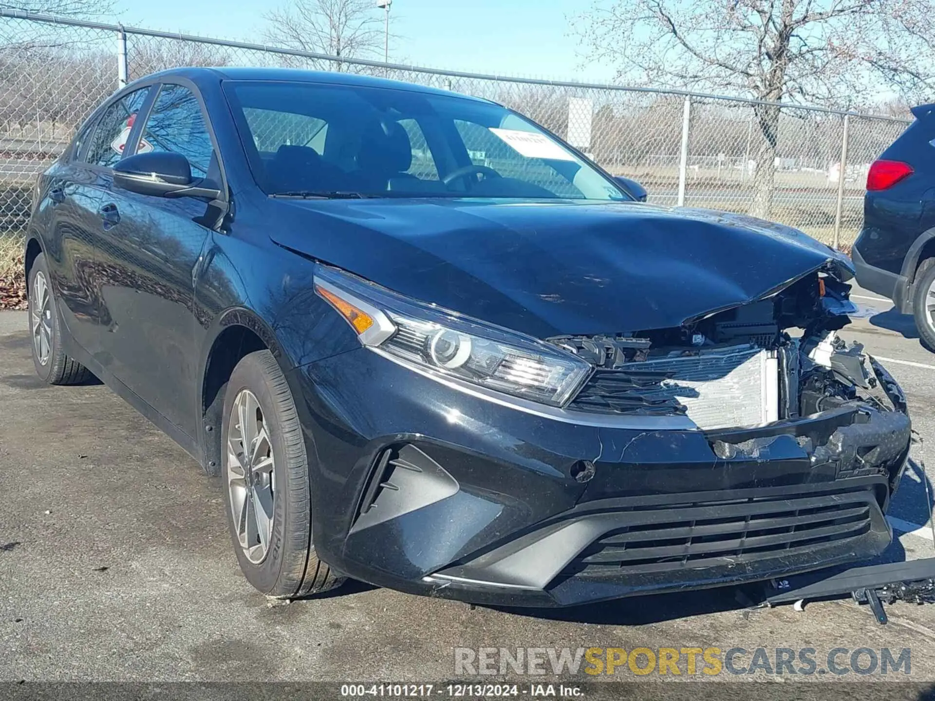 1 Фотография поврежденного автомобиля 3KPF24AD0RE818703 KIA FORTE 2024