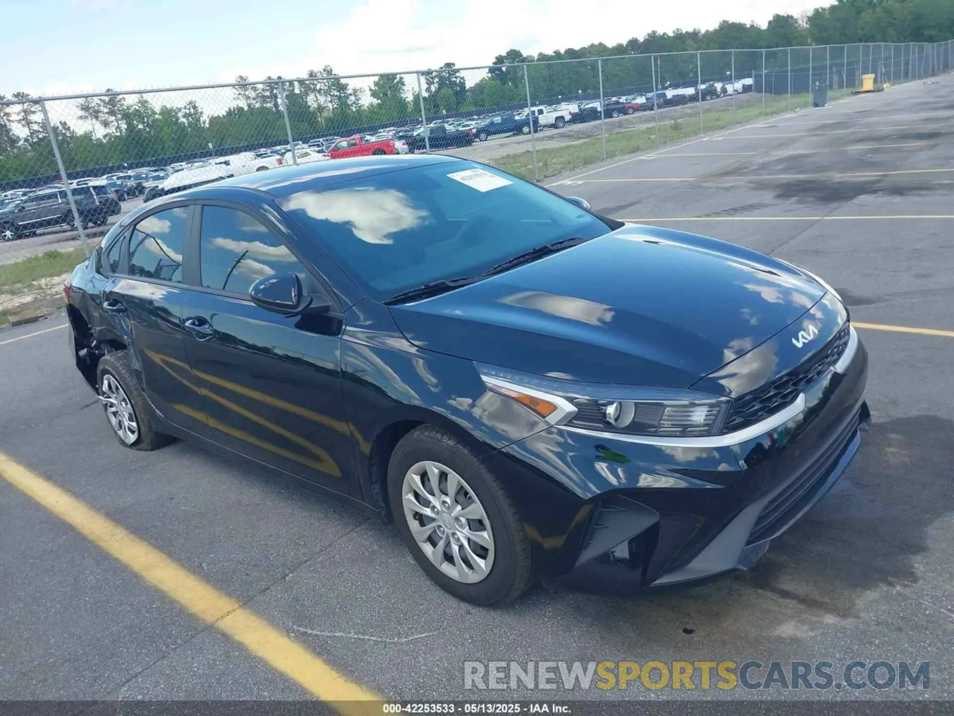 1 Photograph of a damaged car 3KPF24AD0RE823688 KIA FORTE 2024