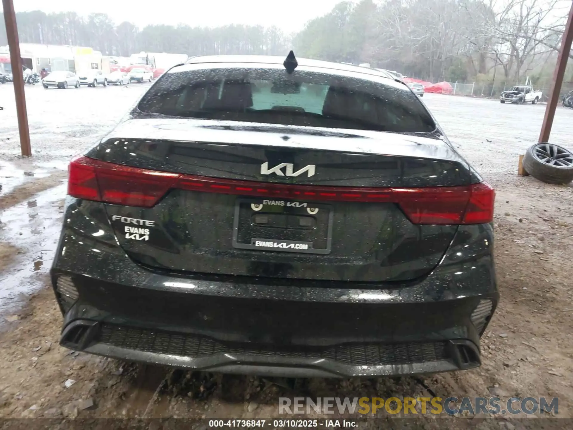16 Photograph of a damaged car 3KPF24AD0RE823948 KIA FORTE 2024