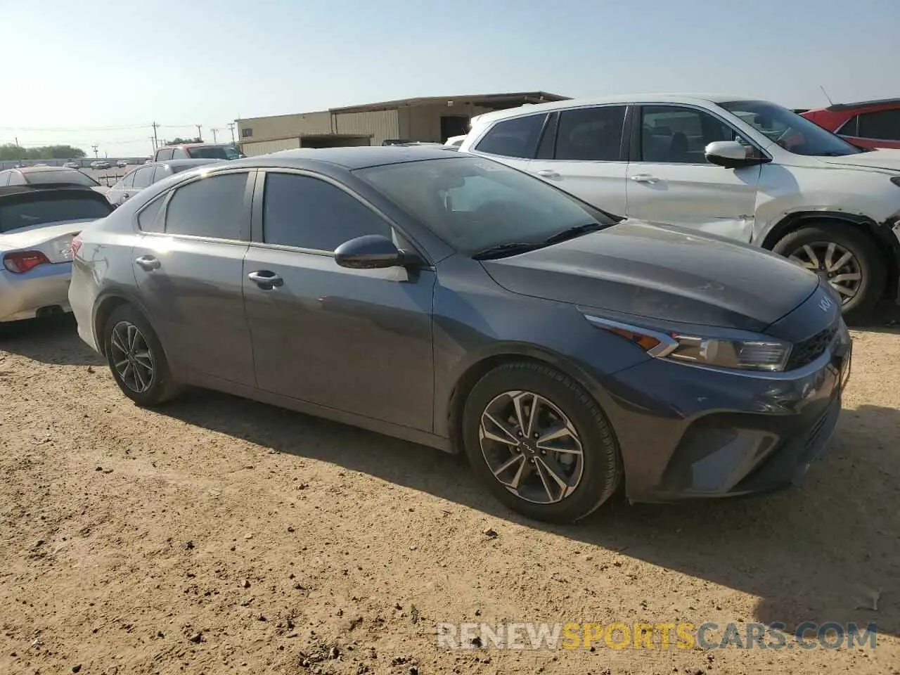 4 Фотография поврежденного автомобиля 3KPF24AD1RE715127 KIA FORTE 2024