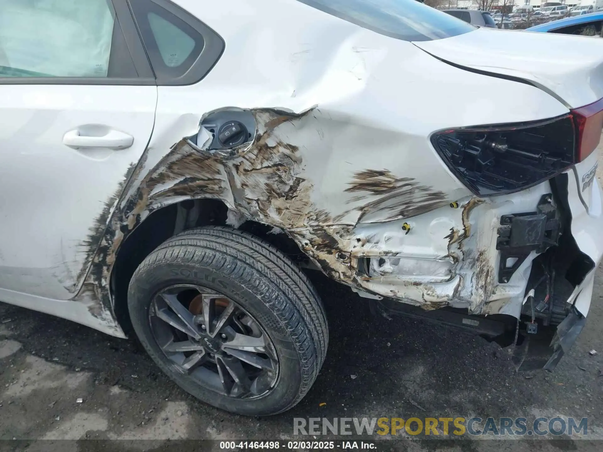 6 Photograph of a damaged car 3KPF24AD1RE719081 KIA FORTE 2024