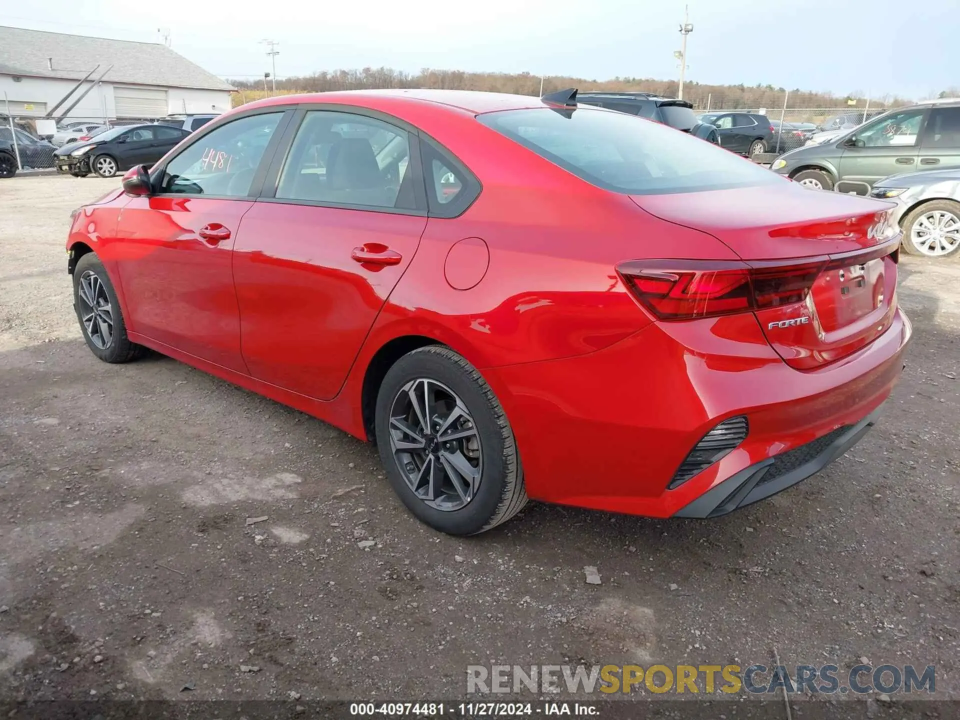 3 Фотография поврежденного автомобиля 3KPF24AD1RE722739 KIA FORTE 2024