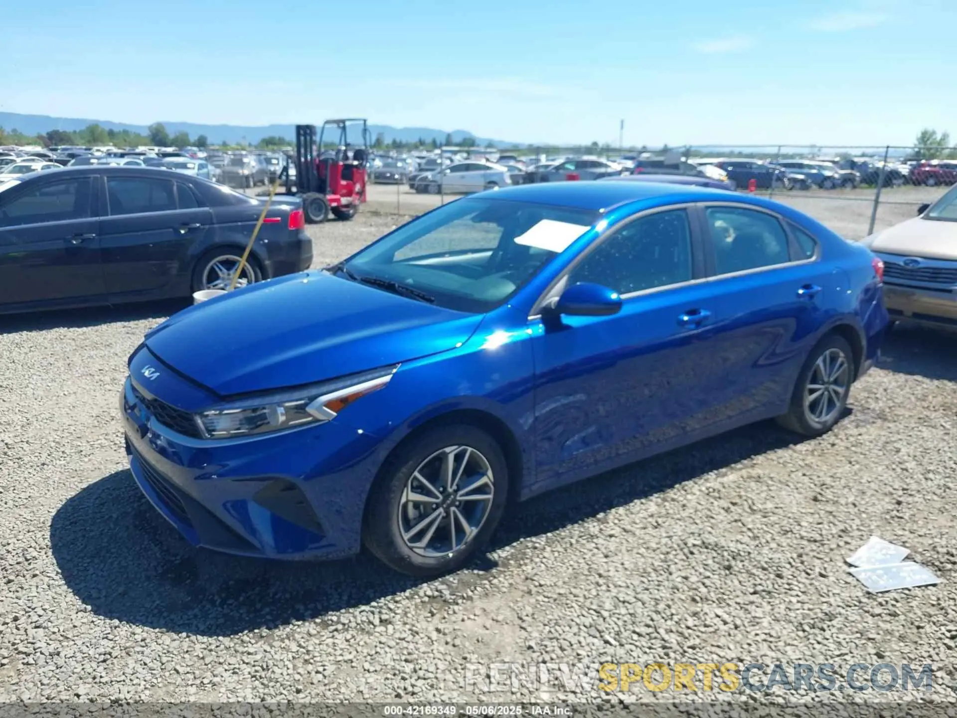 2 Фотография поврежденного автомобиля 3KPF24AD1RE742764 KIA FORTE 2024