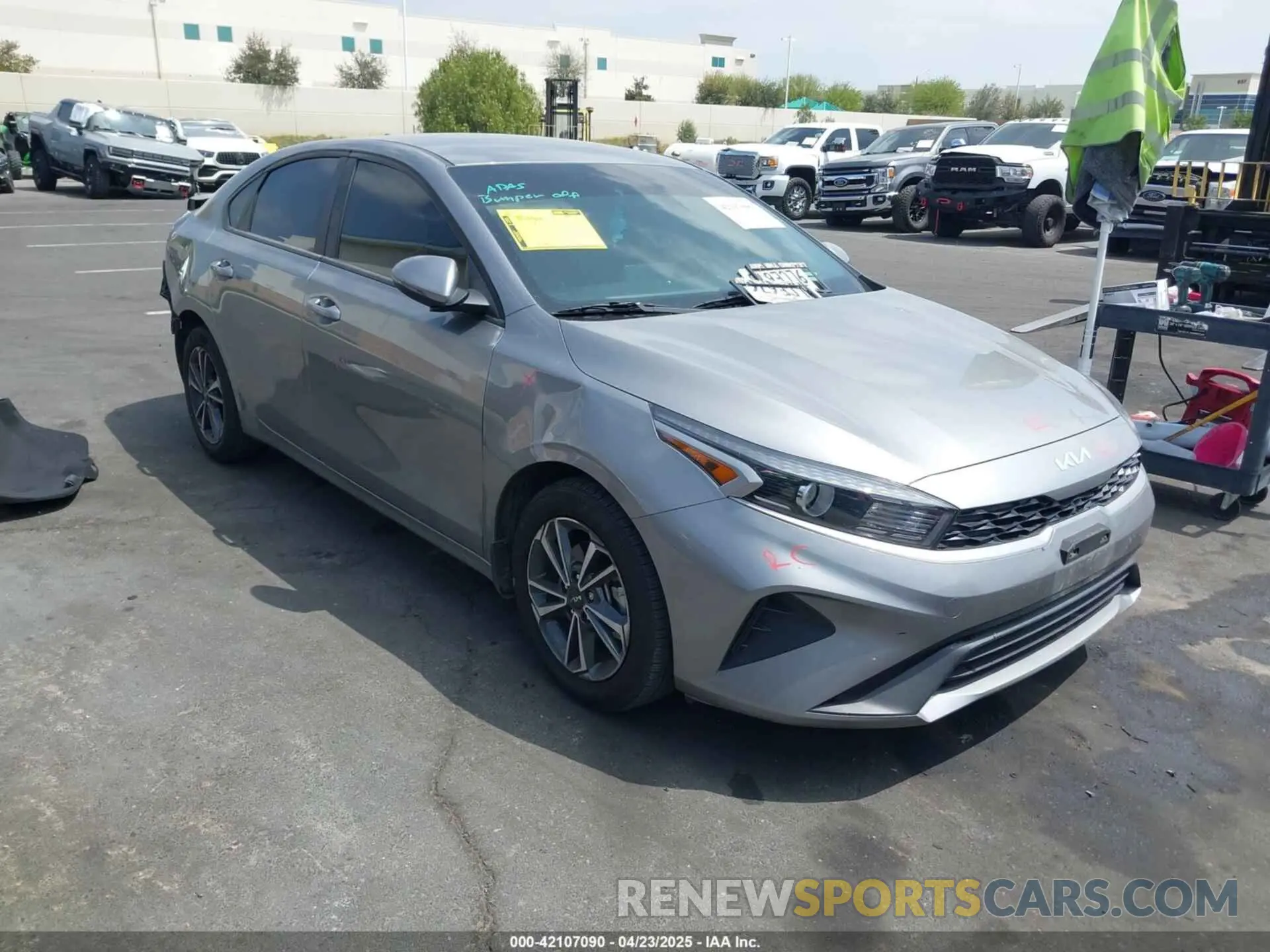 14 Photograph of a damaged car 3KPF24AD1RE748029 KIA FORTE 2024