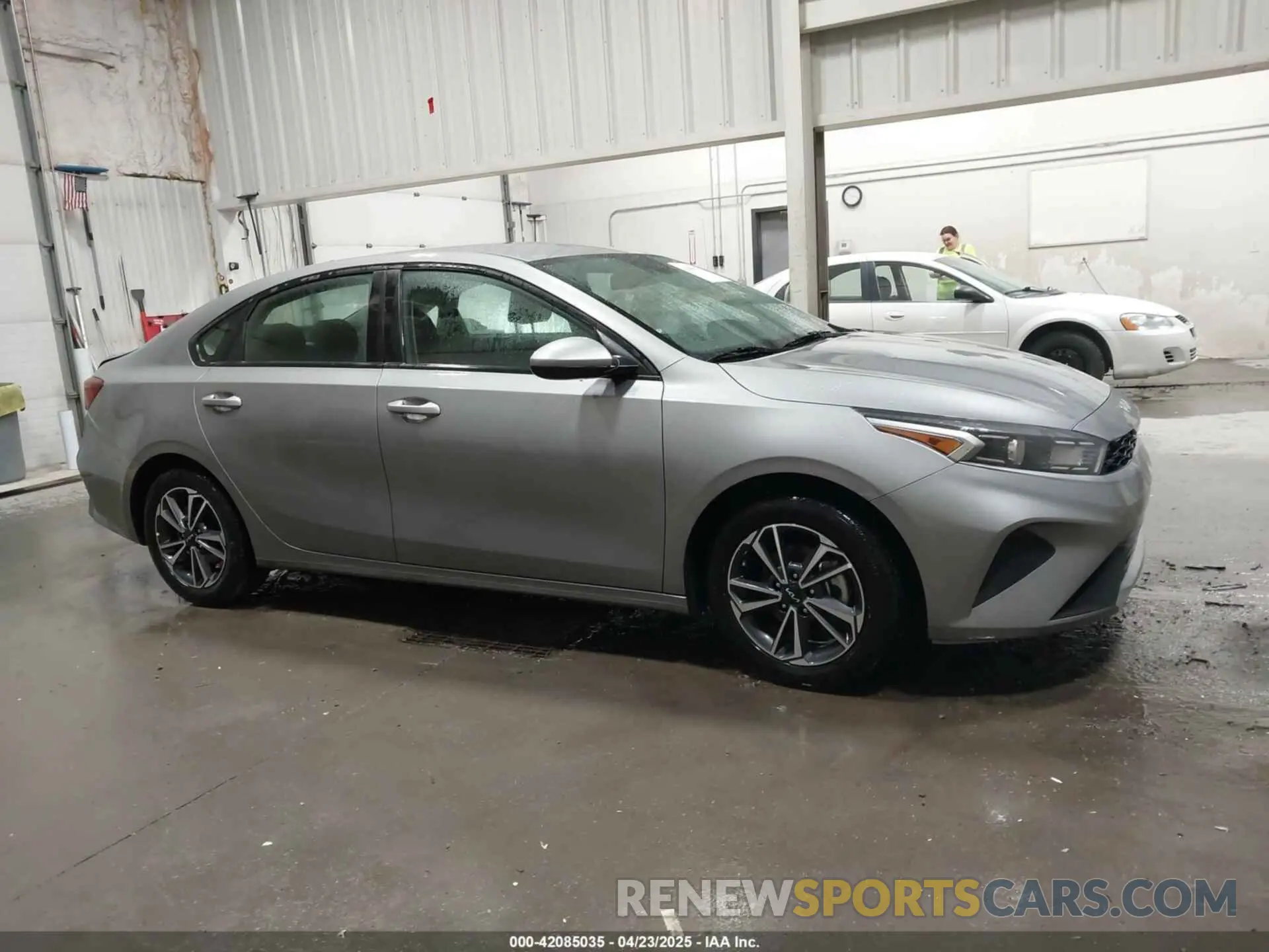 14 Photograph of a damaged car 3KPF24AD1RE750198 KIA FORTE 2024