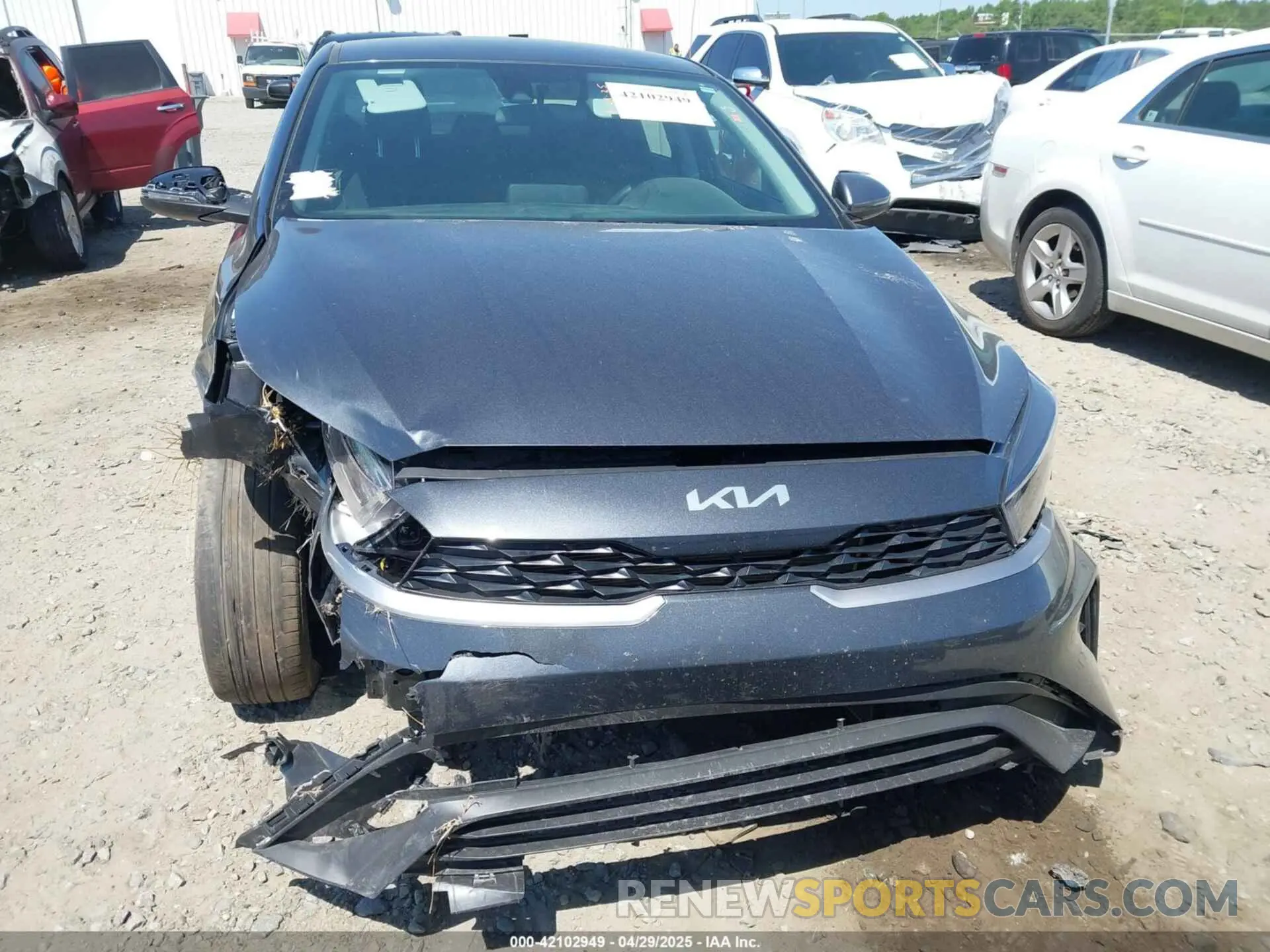 12 Фотография поврежденного автомобиля 3KPF24AD1RE758950 KIA FORTE 2024