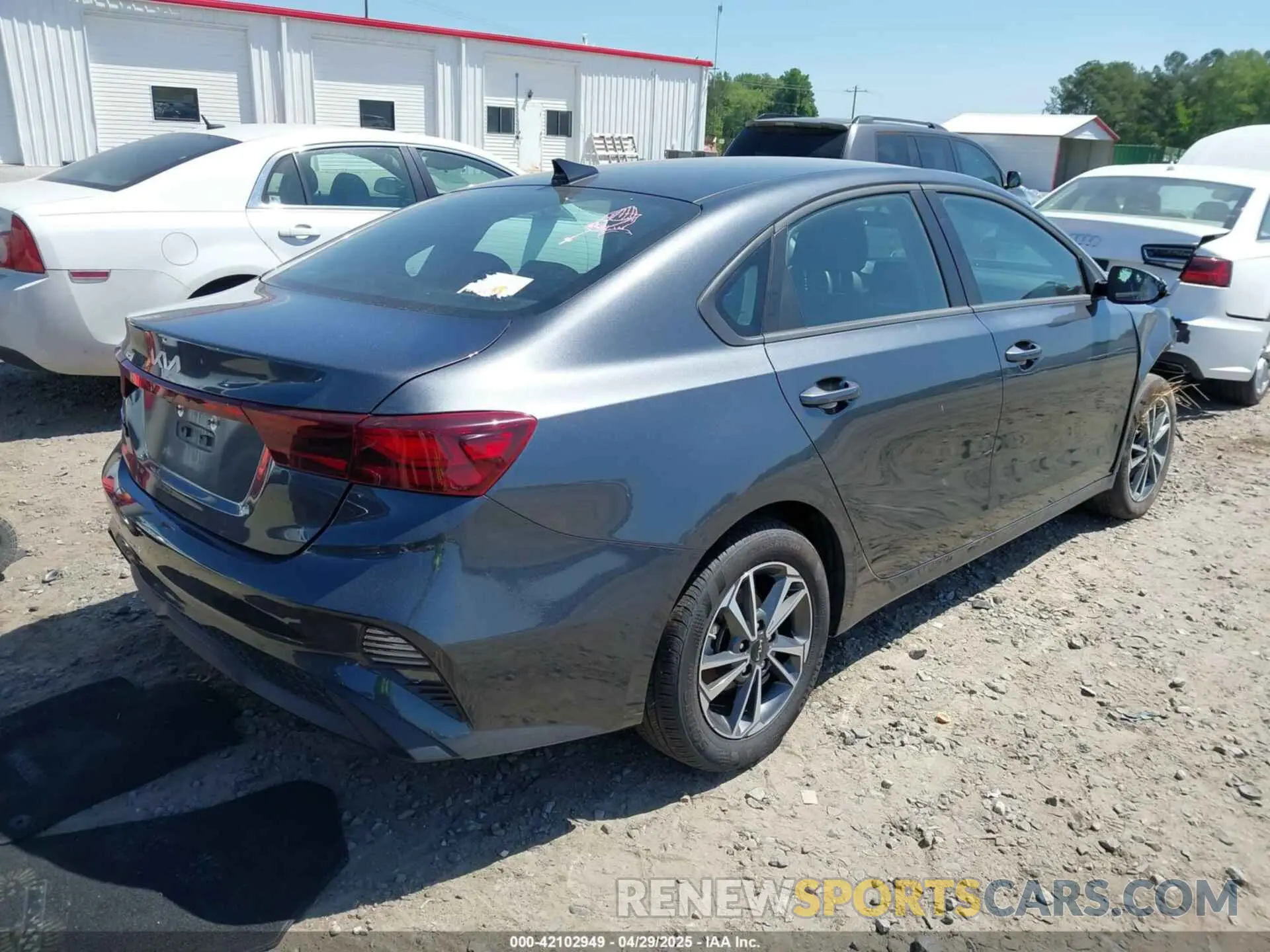 4 Фотография поврежденного автомобиля 3KPF24AD1RE758950 KIA FORTE 2024