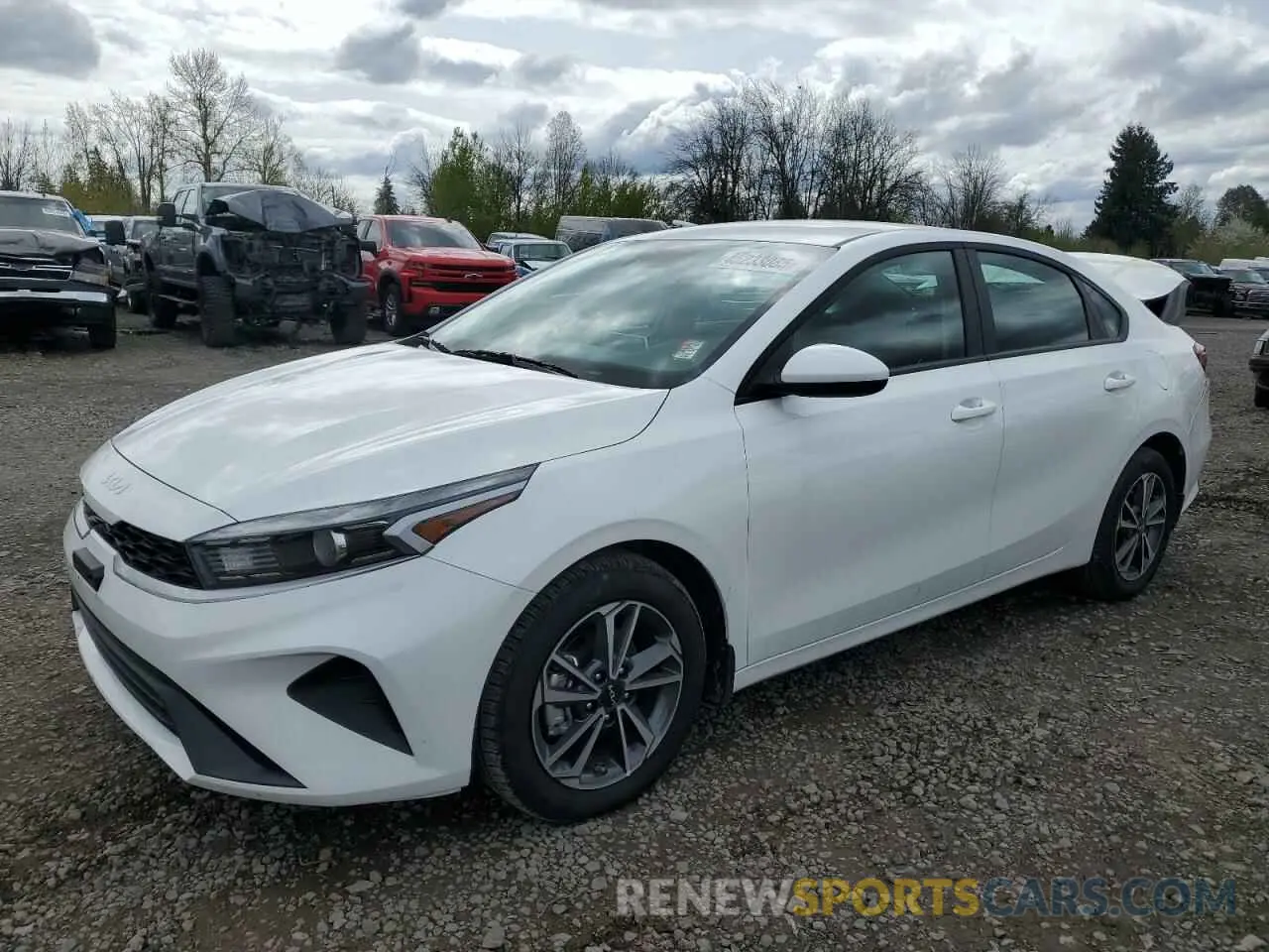 1 Photograph of a damaged car 3KPF24AD1RE779393 KIA FORTE 2024