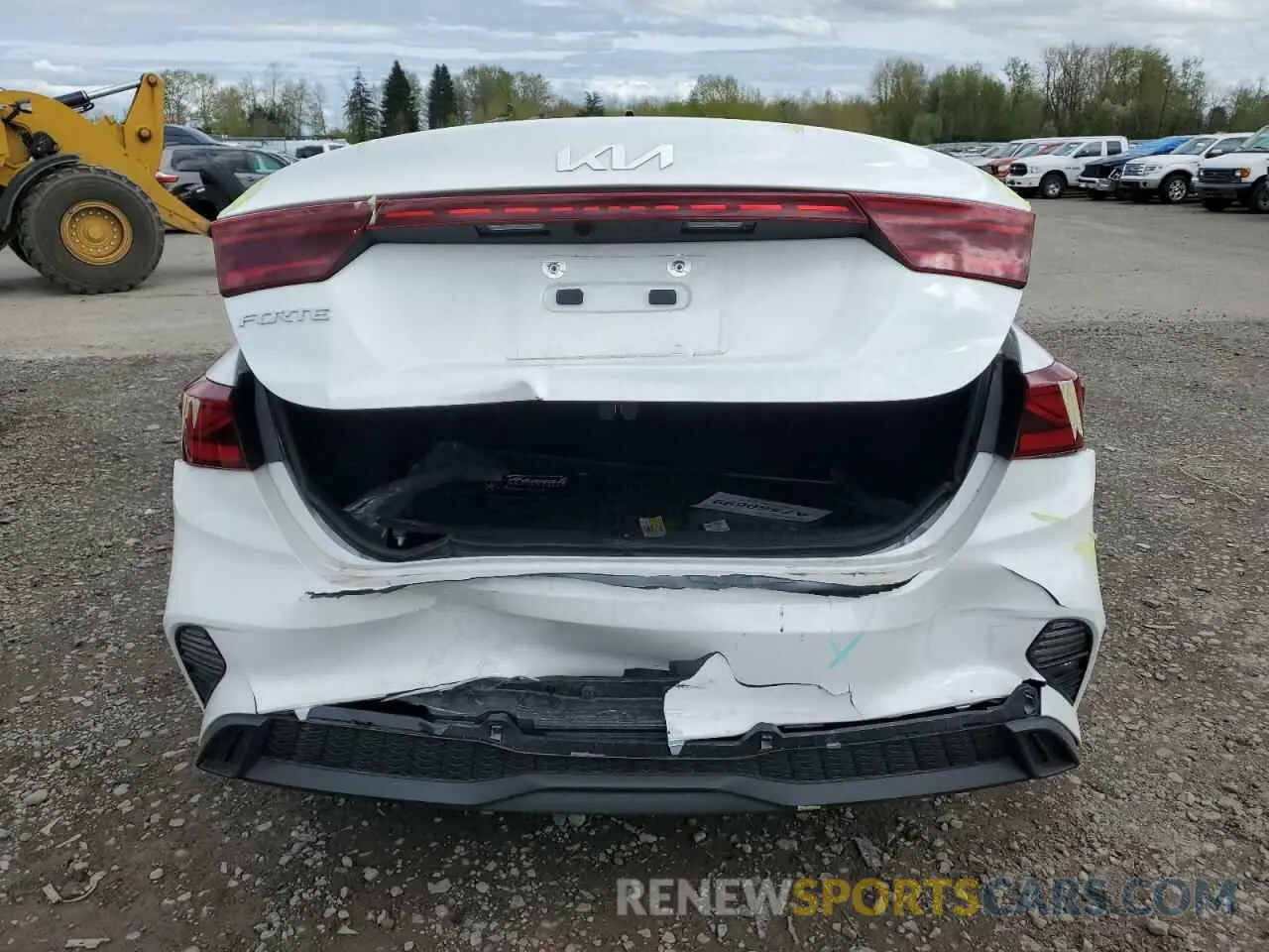 6 Photograph of a damaged car 3KPF24AD1RE779393 KIA FORTE 2024