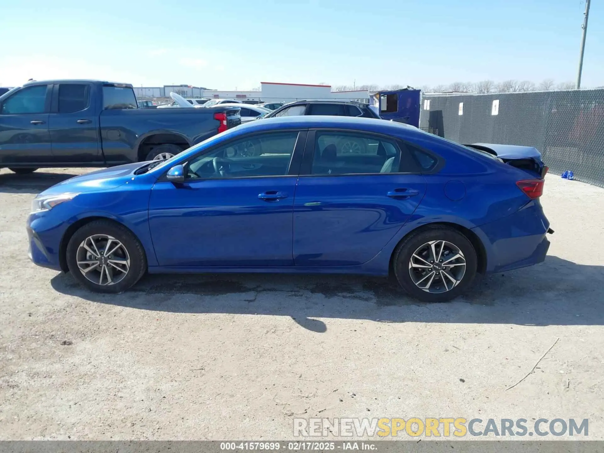 14 Фотография поврежденного автомобиля 3KPF24AD1RE781063 KIA FORTE 2024