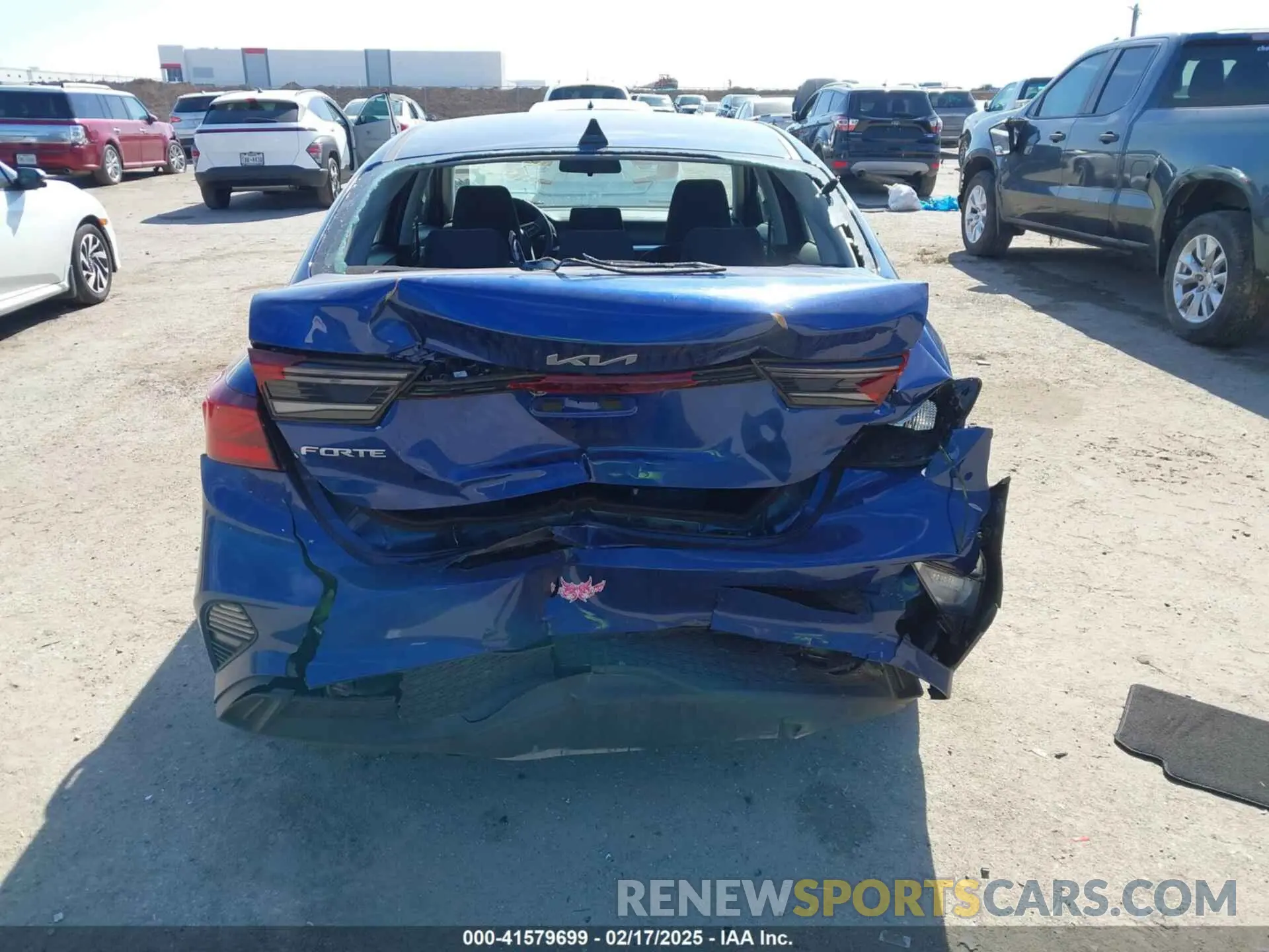 16 Фотография поврежденного автомобиля 3KPF24AD1RE781063 KIA FORTE 2024