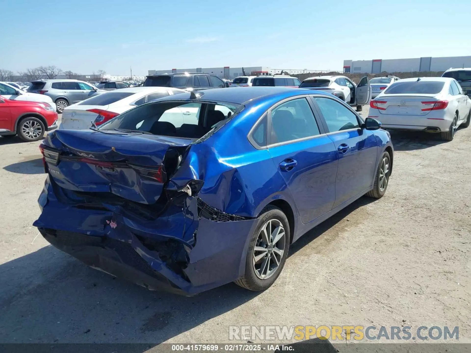 4 Фотография поврежденного автомобиля 3KPF24AD1RE781063 KIA FORTE 2024
