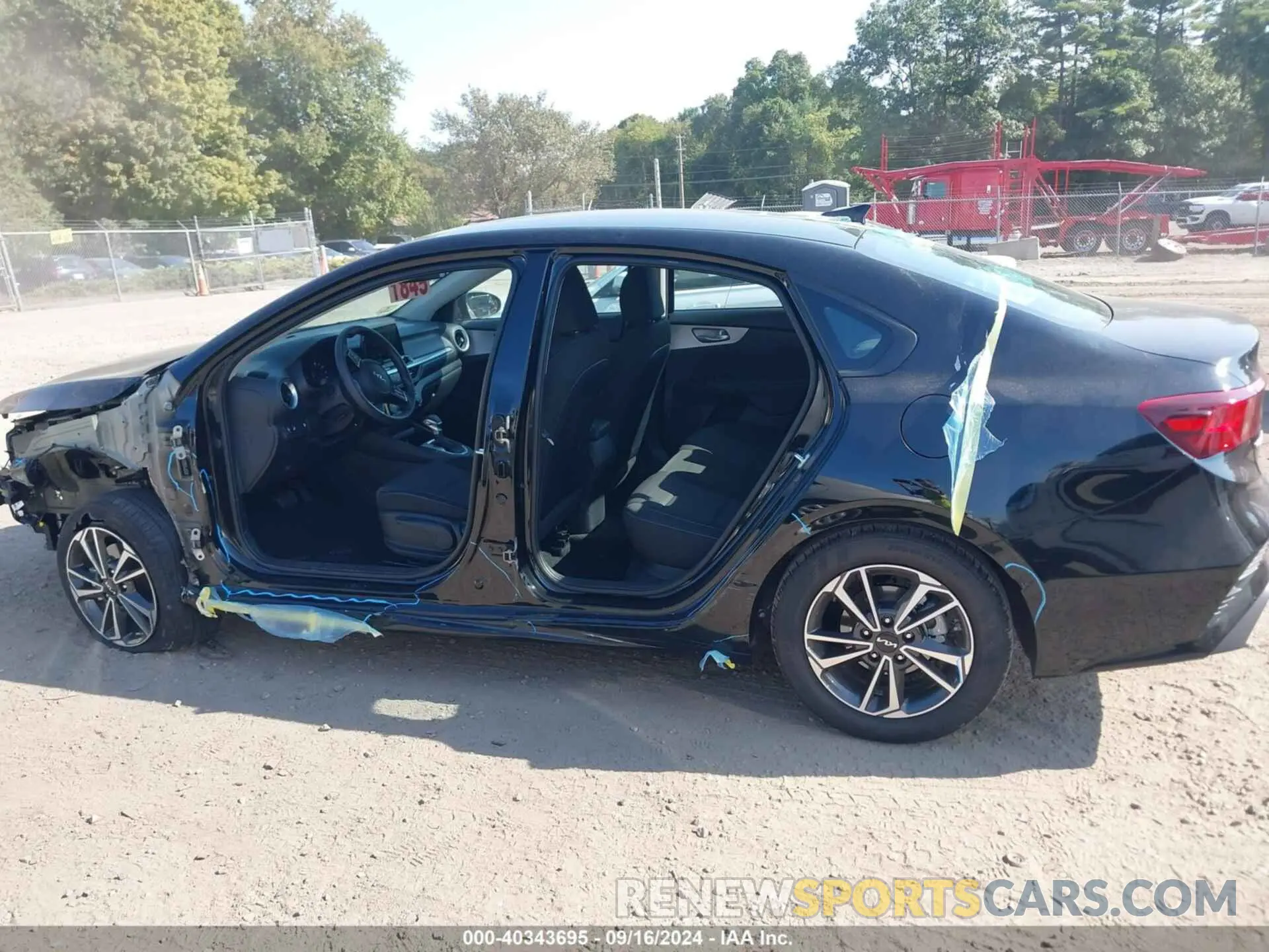 15 Photograph of a damaged car 3KPF24AD1RE817933 KIA FORTE 2024