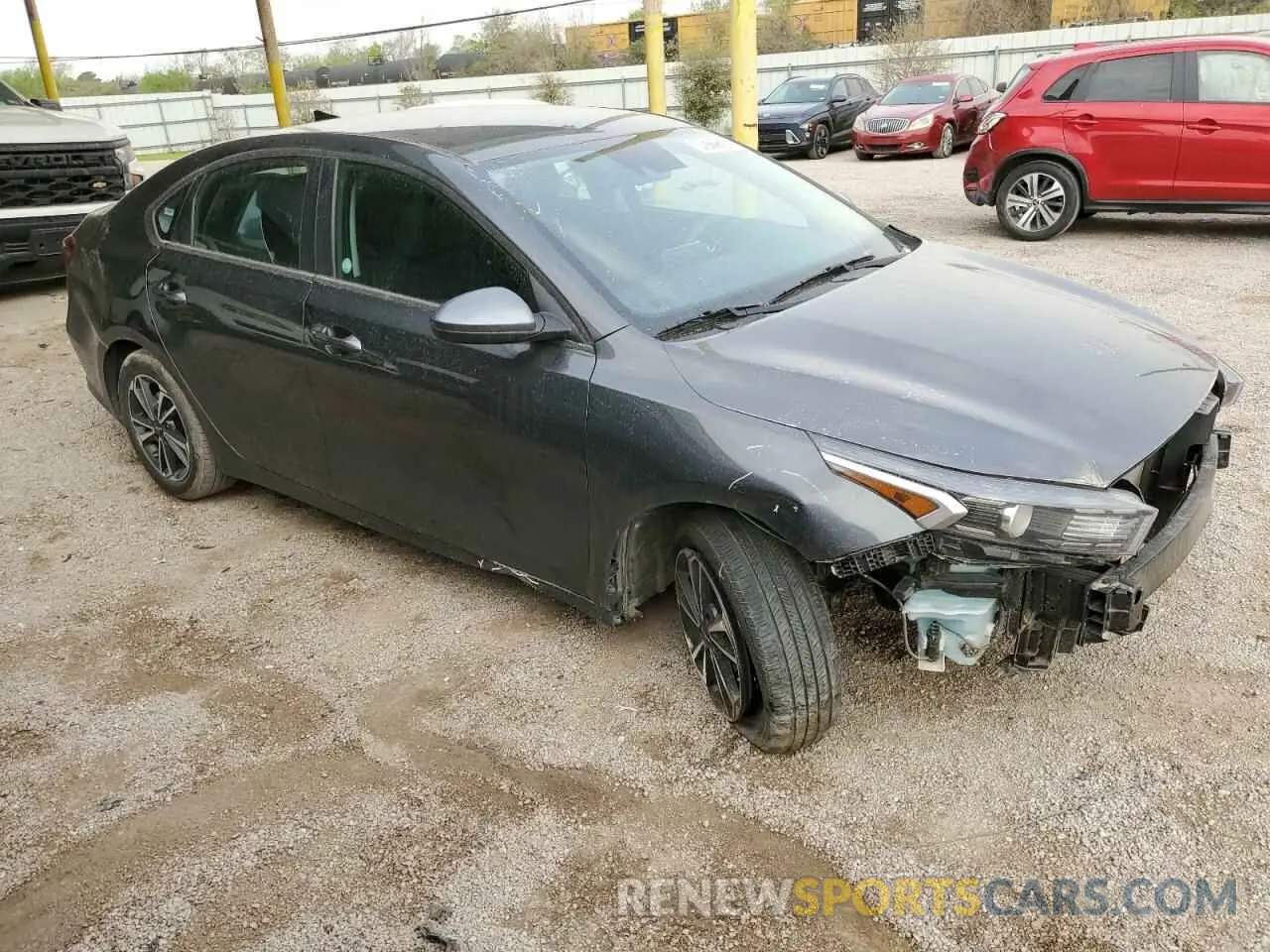 4 Photograph of a damaged car 3KPF24AD2RE728405 KIA FORTE 2024