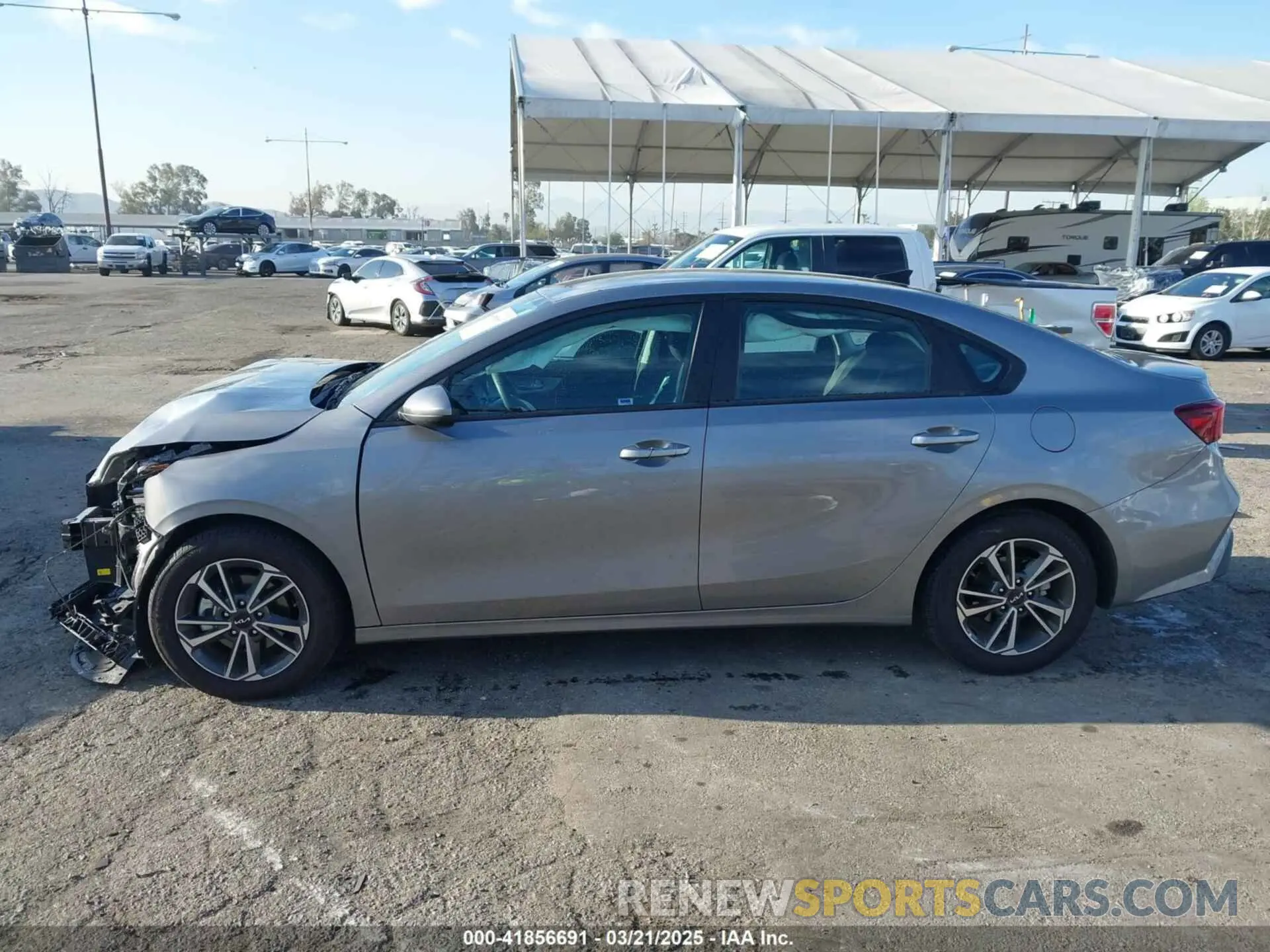 13 Photograph of a damaged car 3KPF24AD2RE760514 KIA FORTE 2024