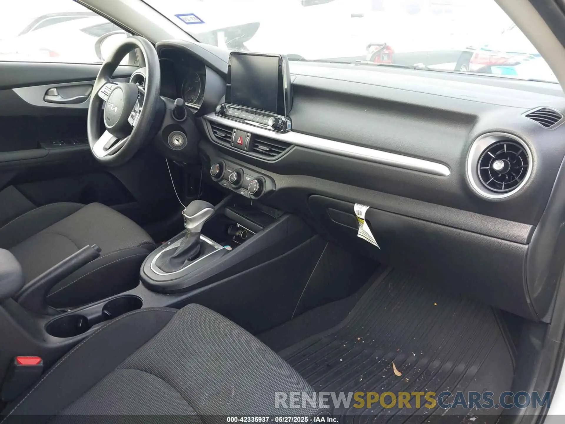 5 Фотография поврежденного автомобиля 3KPF24AD2RE763672 KIA FORTE 2024