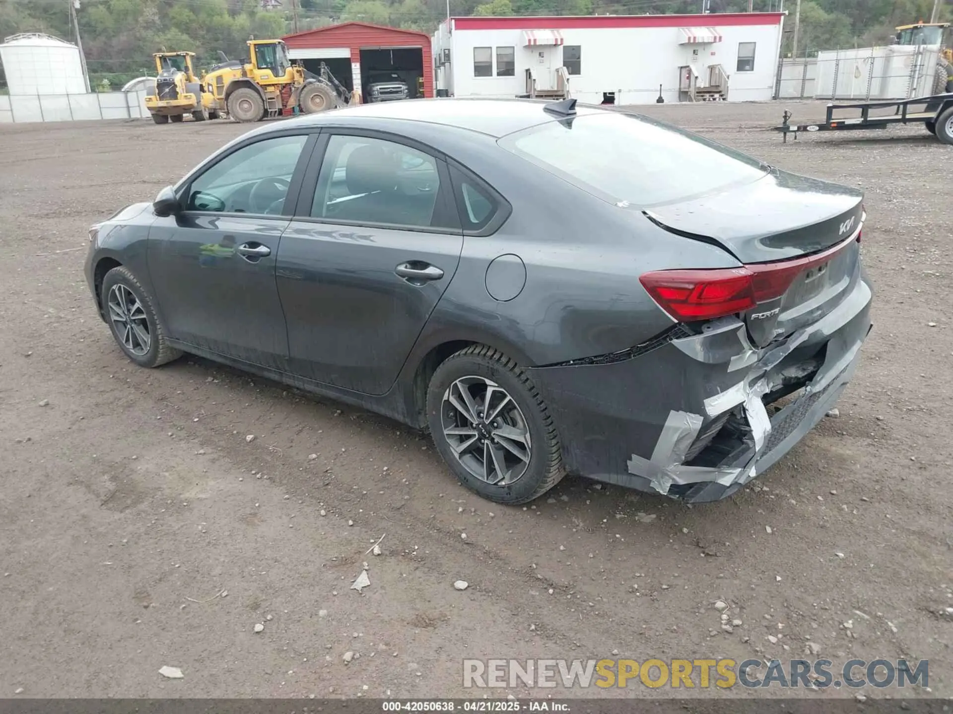 3 Photograph of a damaged car 3KPF24AD2RE834627 KIA FORTE 2024