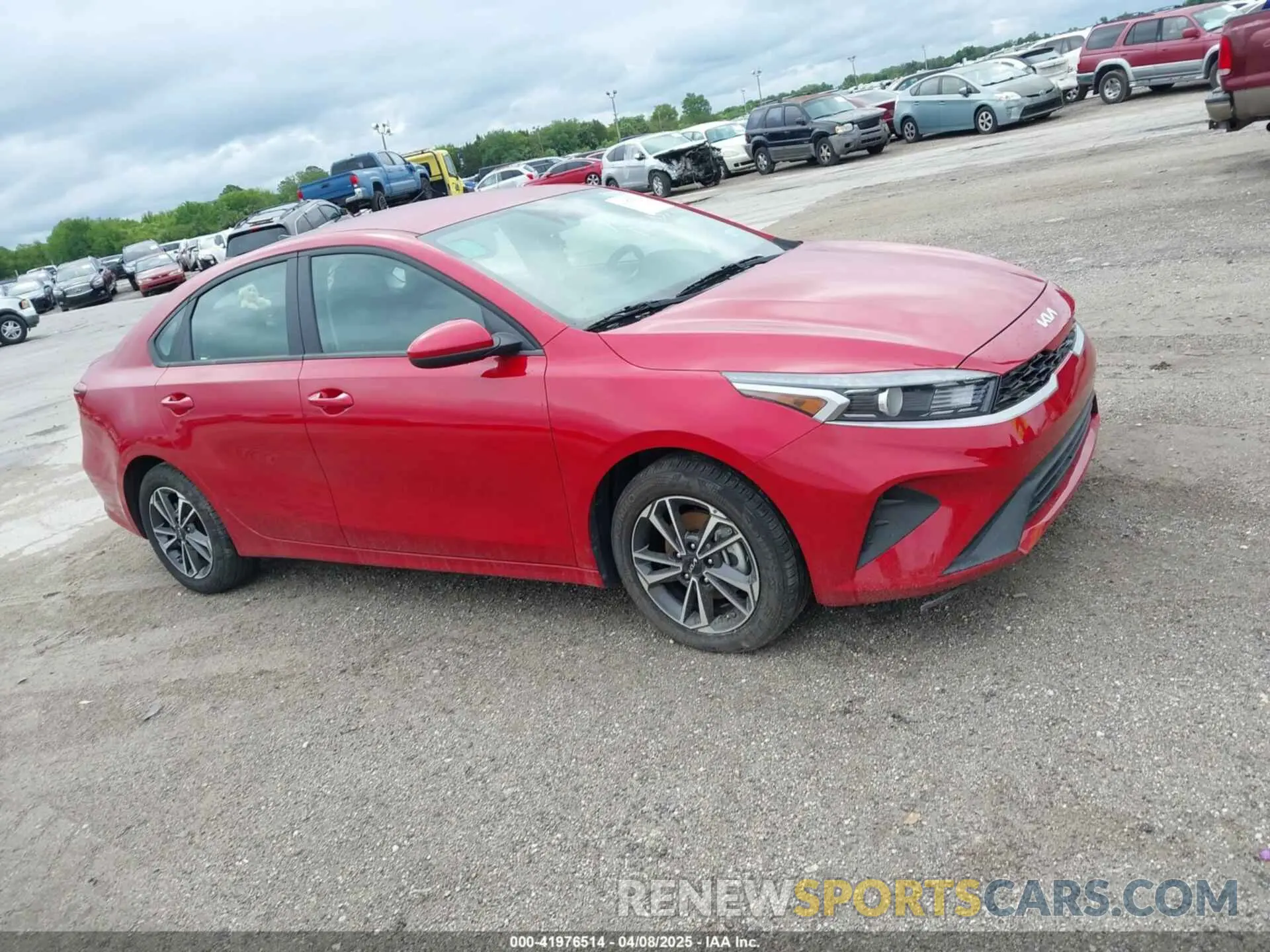 13 Фотография поврежденного автомобиля 3KPF24AD3RE716800 KIA FORTE 2024