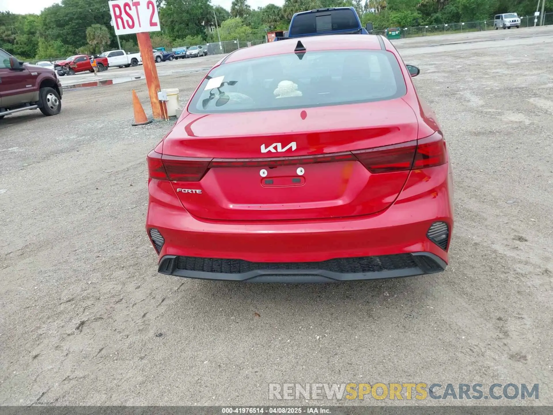 16 Фотография поврежденного автомобиля 3KPF24AD3RE716800 KIA FORTE 2024