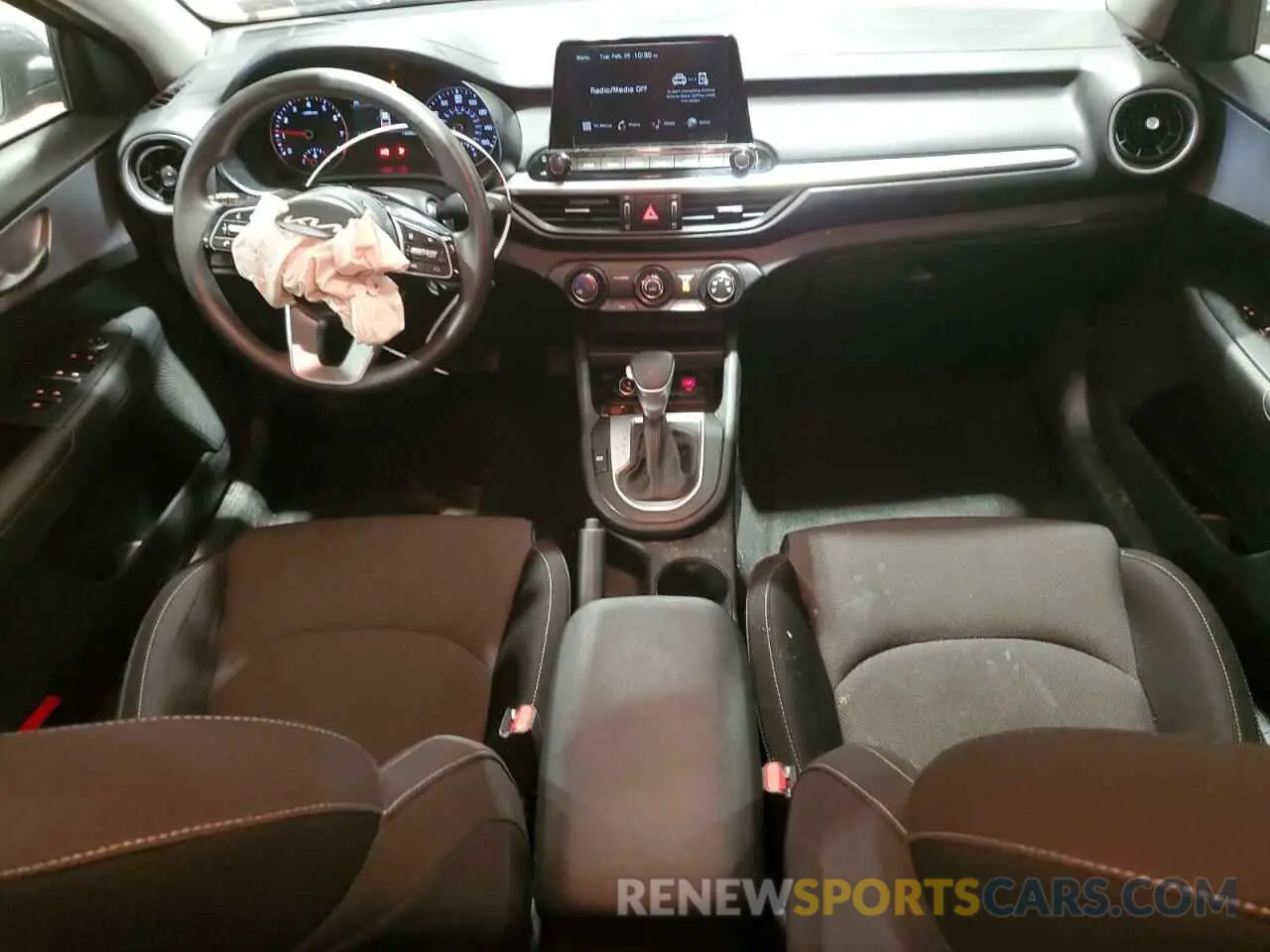 8 Фотография поврежденного автомобиля 3KPF24AD3RE733497 KIA FORTE 2024