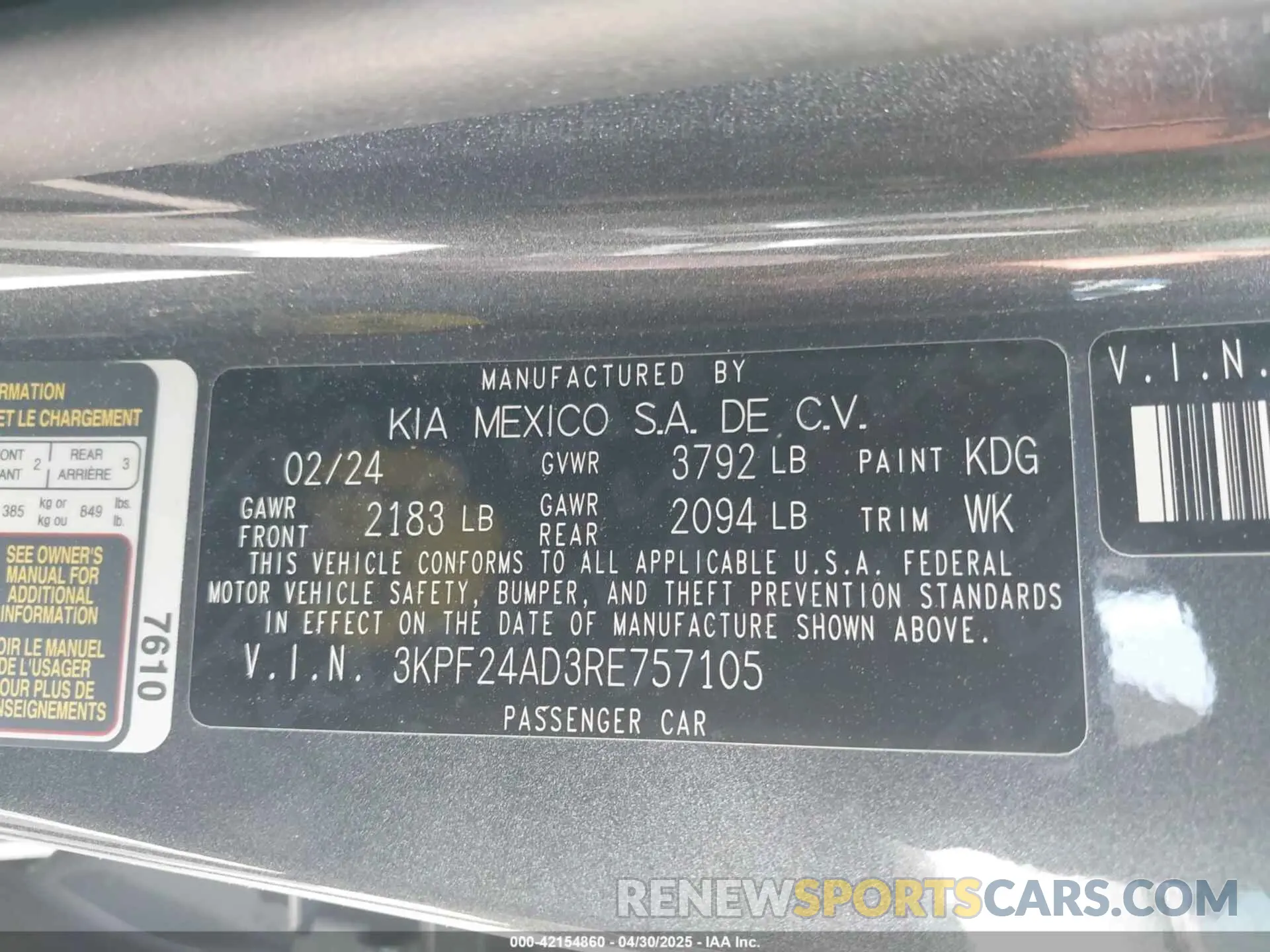 9 Photograph of a damaged car 3KPF24AD3RE757105 KIA FORTE 2024