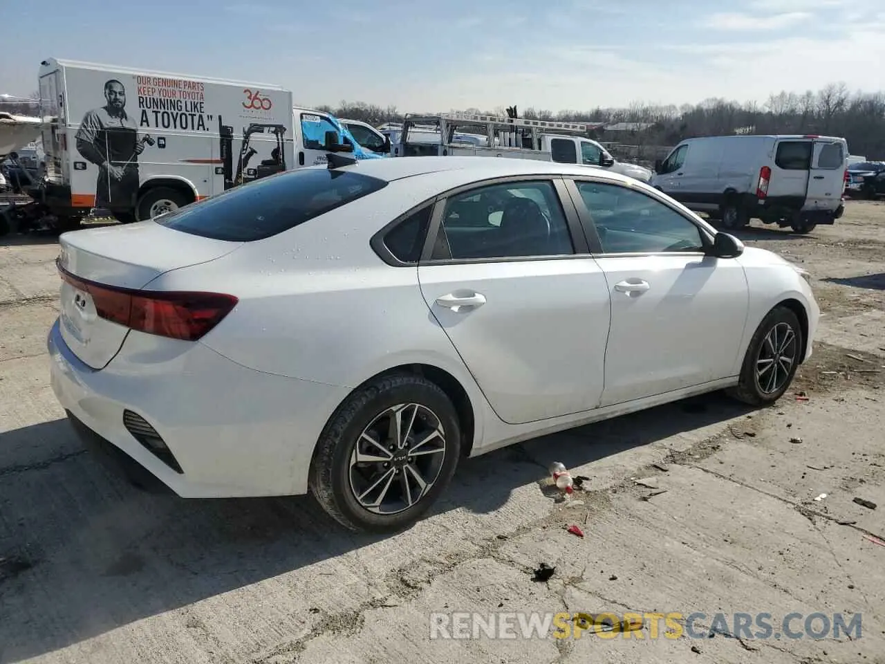 3 Photograph of a damaged car 3KPF24AD3RE776124 KIA FORTE 2024