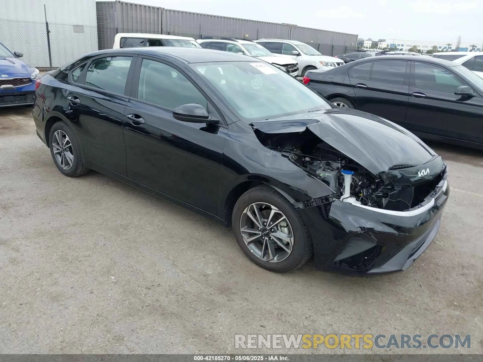 1 Фотография поврежденного автомобиля 3KPF24AD3RE817366 KIA FORTE 2024