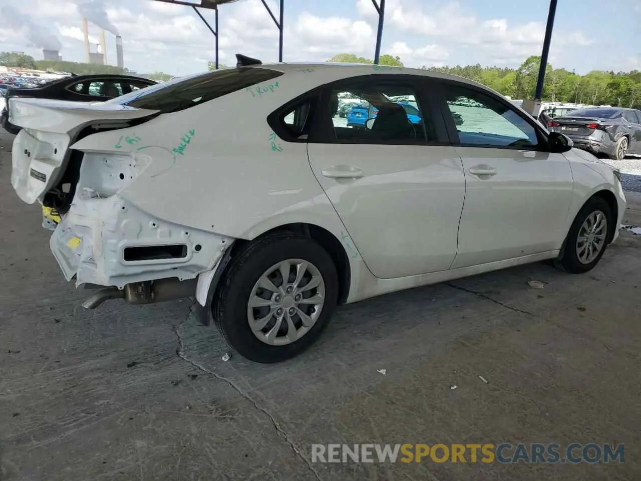3 Photograph of a damaged car 3KPF24AD3RE819909 KIA FORTE 2024