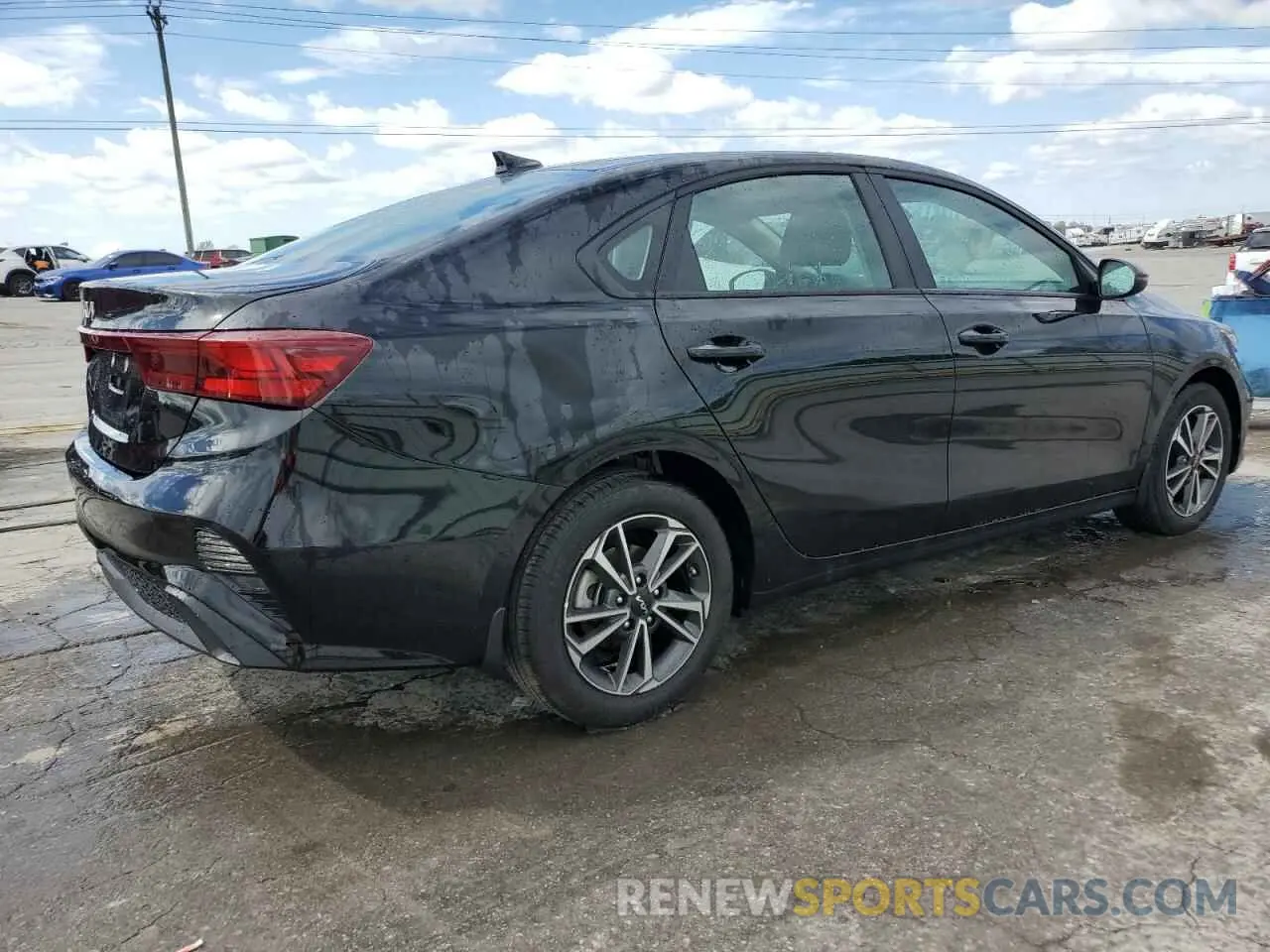 3 Photograph of a damaged car 3KPF24AD3RE825838 KIA FORTE 2024