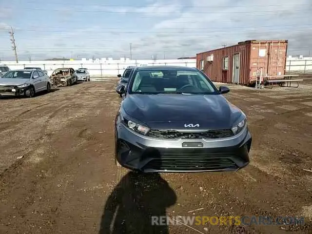 10 Photograph of a damaged car 3KPF24AD3RE829761 KIA FORTE 2024