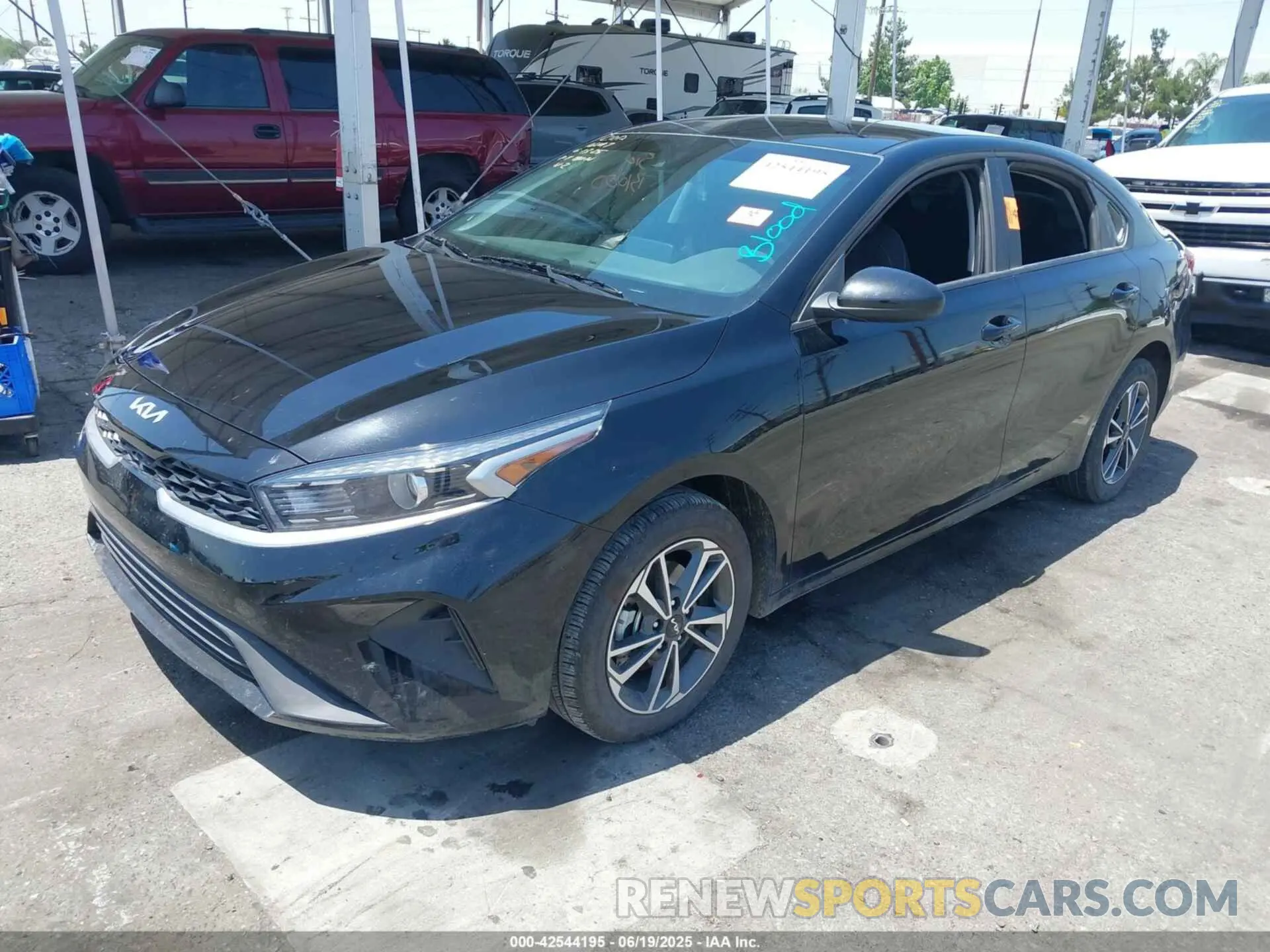 2 Фотография поврежденного автомобиля 3KPF24AD3RE836645 KIA FORTE 2024