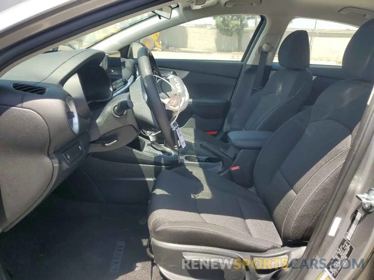7 Photograph of a damaged car 3KPF24AD3RE836886 KIA FORTE 2024