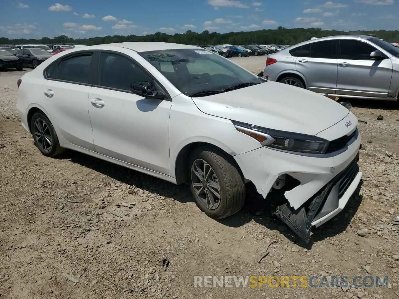 4 Photograph of a damaged car 3KPF24AD4RE710424 KIA FORTE 2024