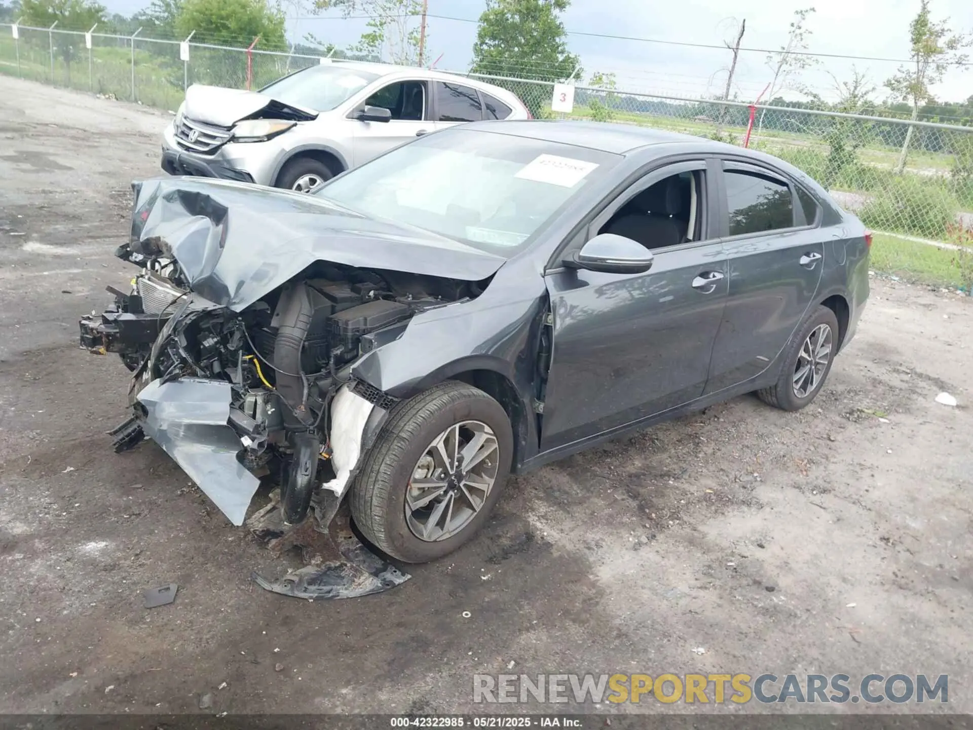 2 Photograph of a damaged car 3KPF24AD4RE733346 KIA FORTE 2024