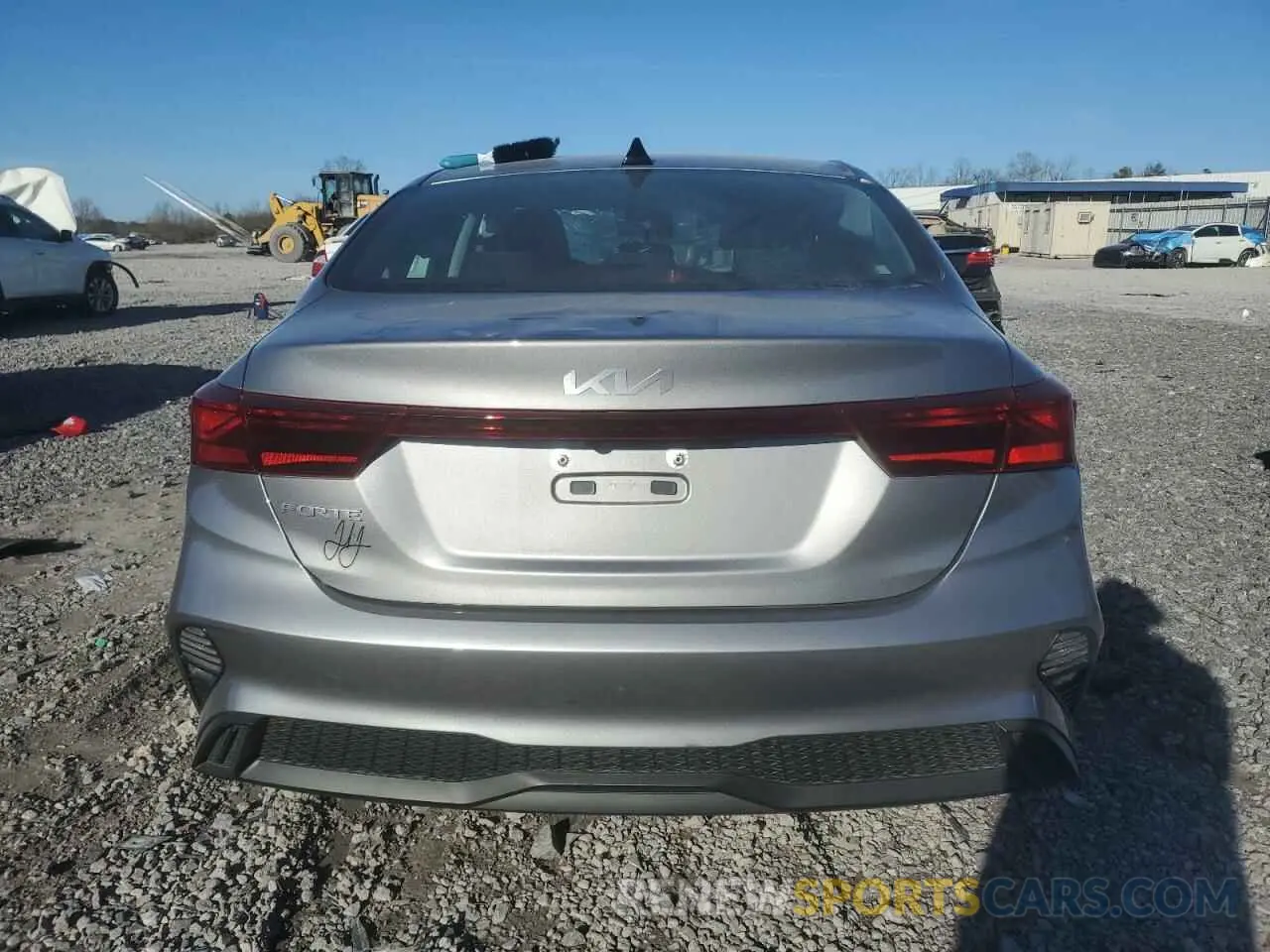6 Фотография поврежденного автомобиля 3KPF24AD4RE774382 KIA FORTE 2024