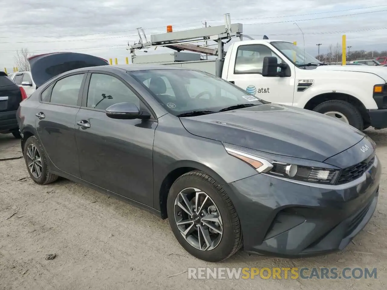 4 Photograph of a damaged car 3KPF24AD4RE779405 KIA FORTE 2024