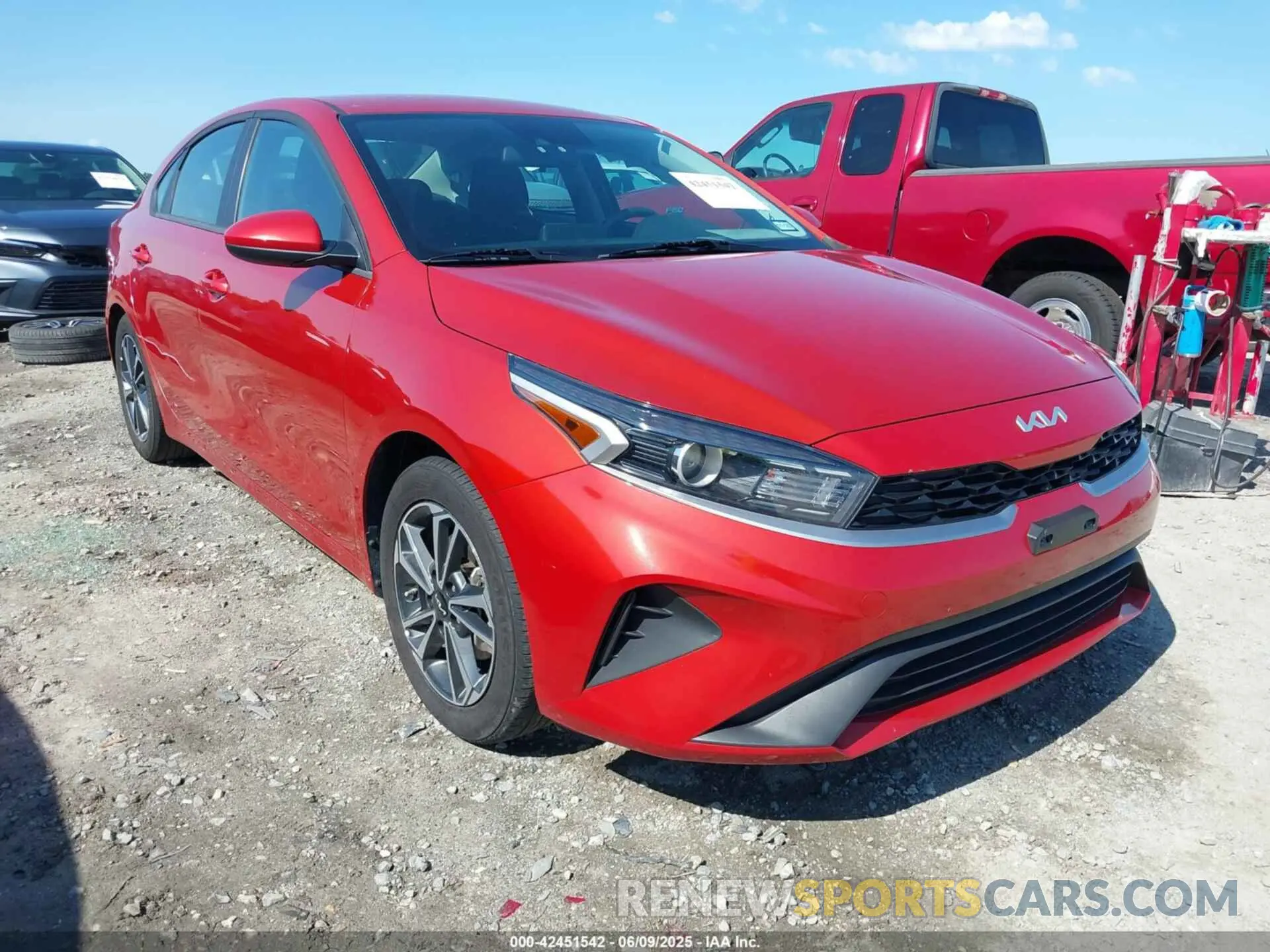 1 Фотография поврежденного автомобиля 3KPF24AD5RE726437 KIA FORTE 2024