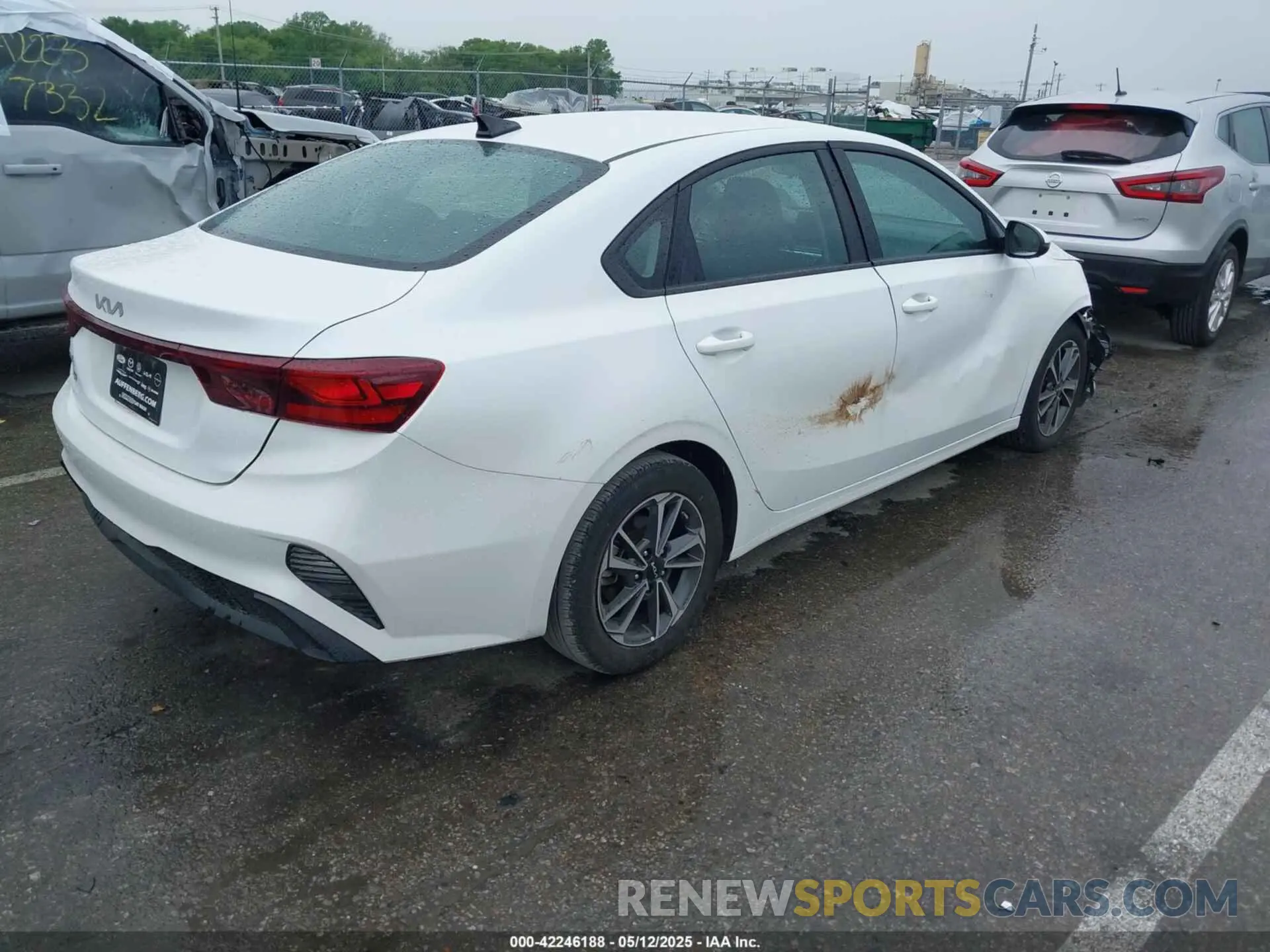 4 Фотография поврежденного автомобиля 3KPF24AD5RE738460 KIA FORTE 2024