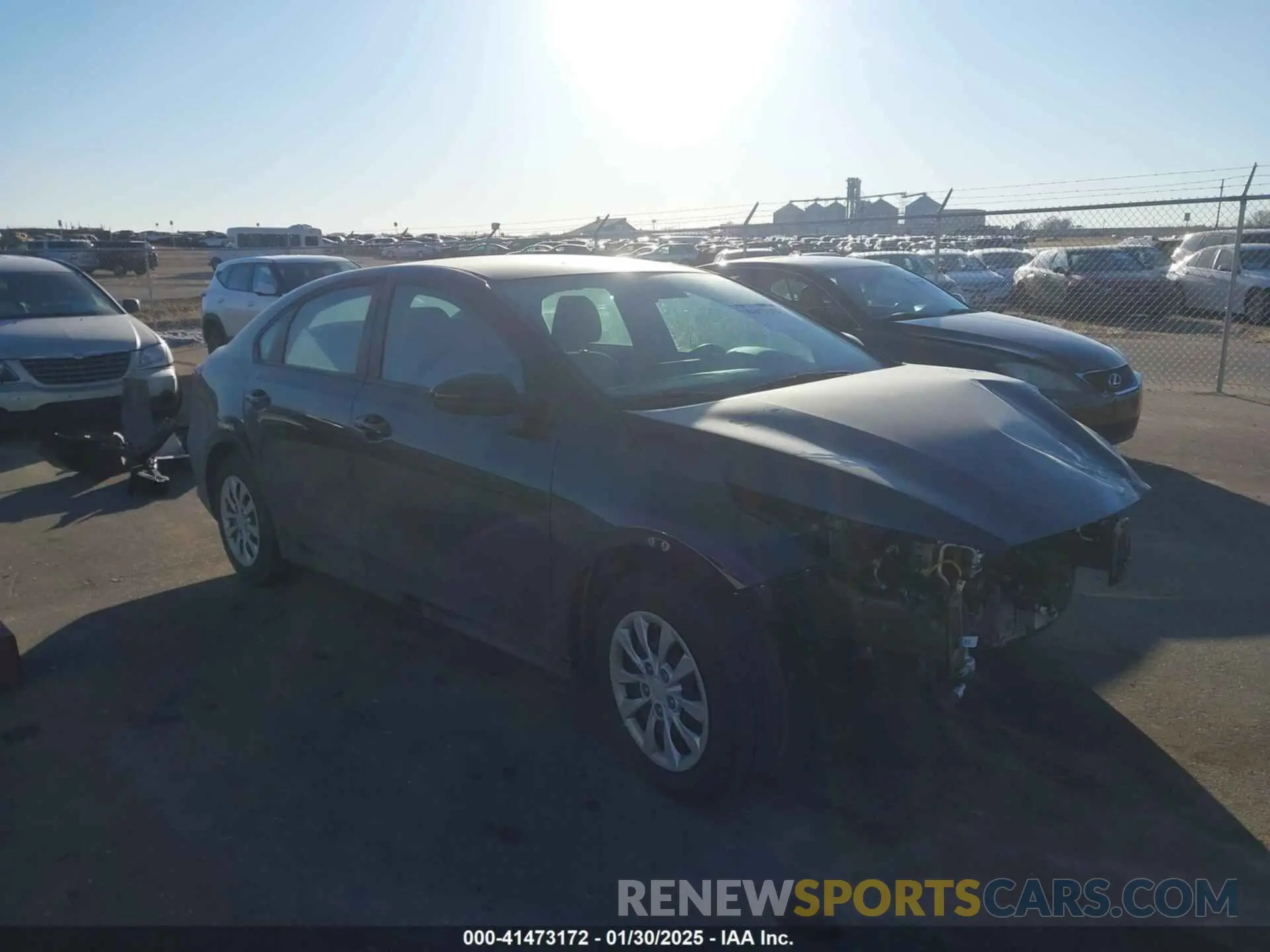 1 Фотография поврежденного автомобиля 3KPF24AD5RE753136 KIA FORTE 2024