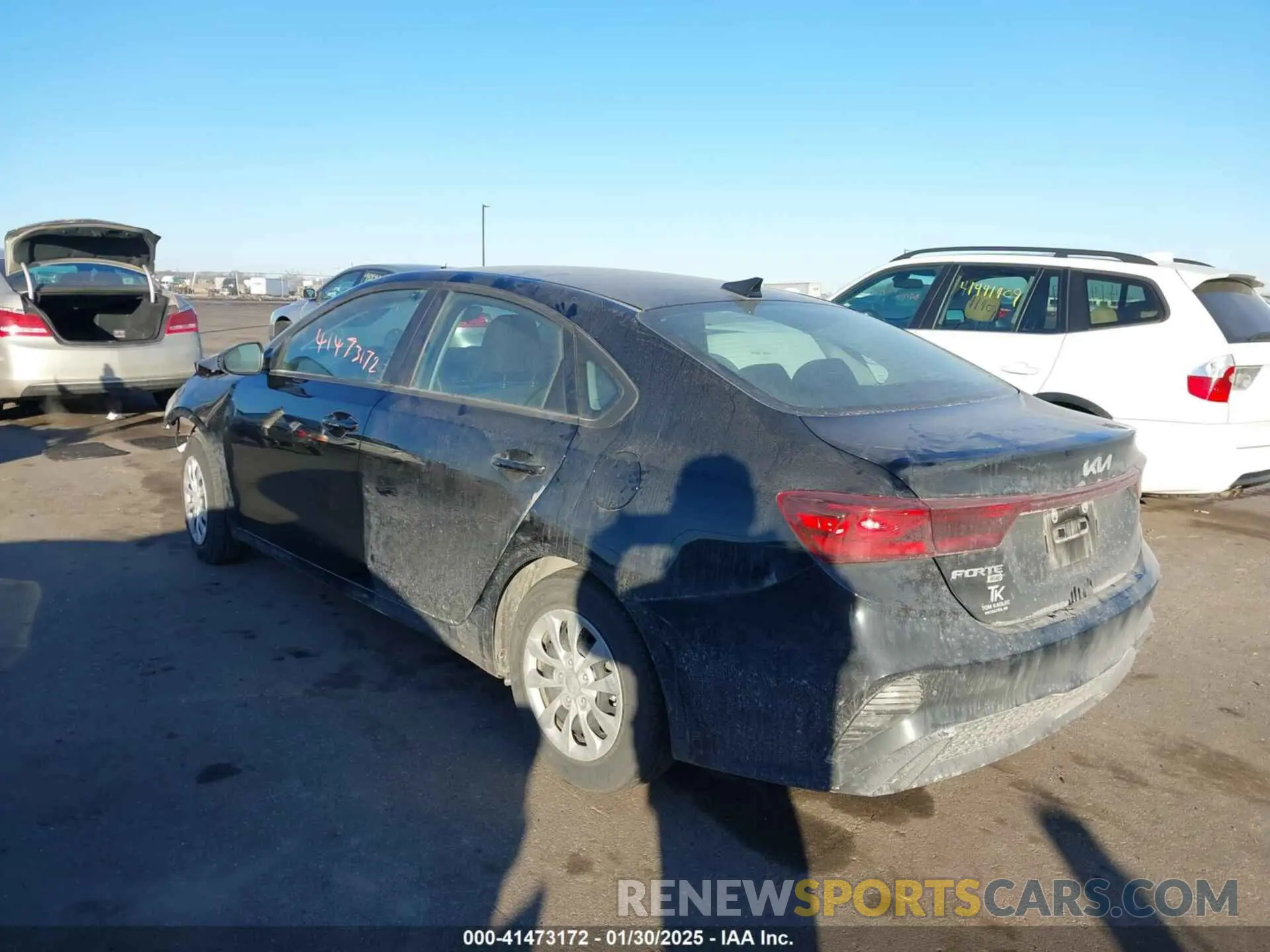 3 Фотография поврежденного автомобиля 3KPF24AD5RE753136 KIA FORTE 2024