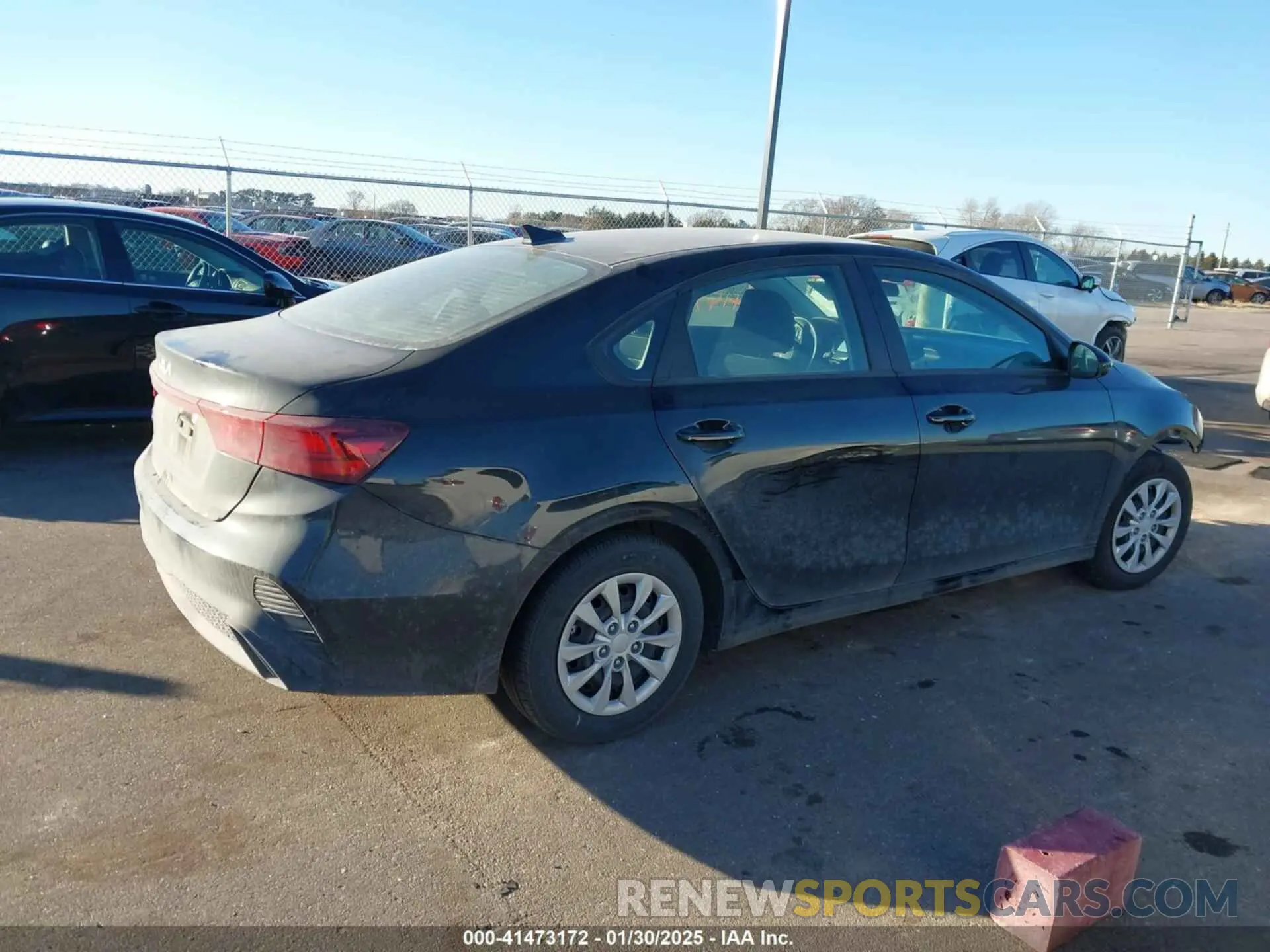 4 Фотография поврежденного автомобиля 3KPF24AD5RE753136 KIA FORTE 2024