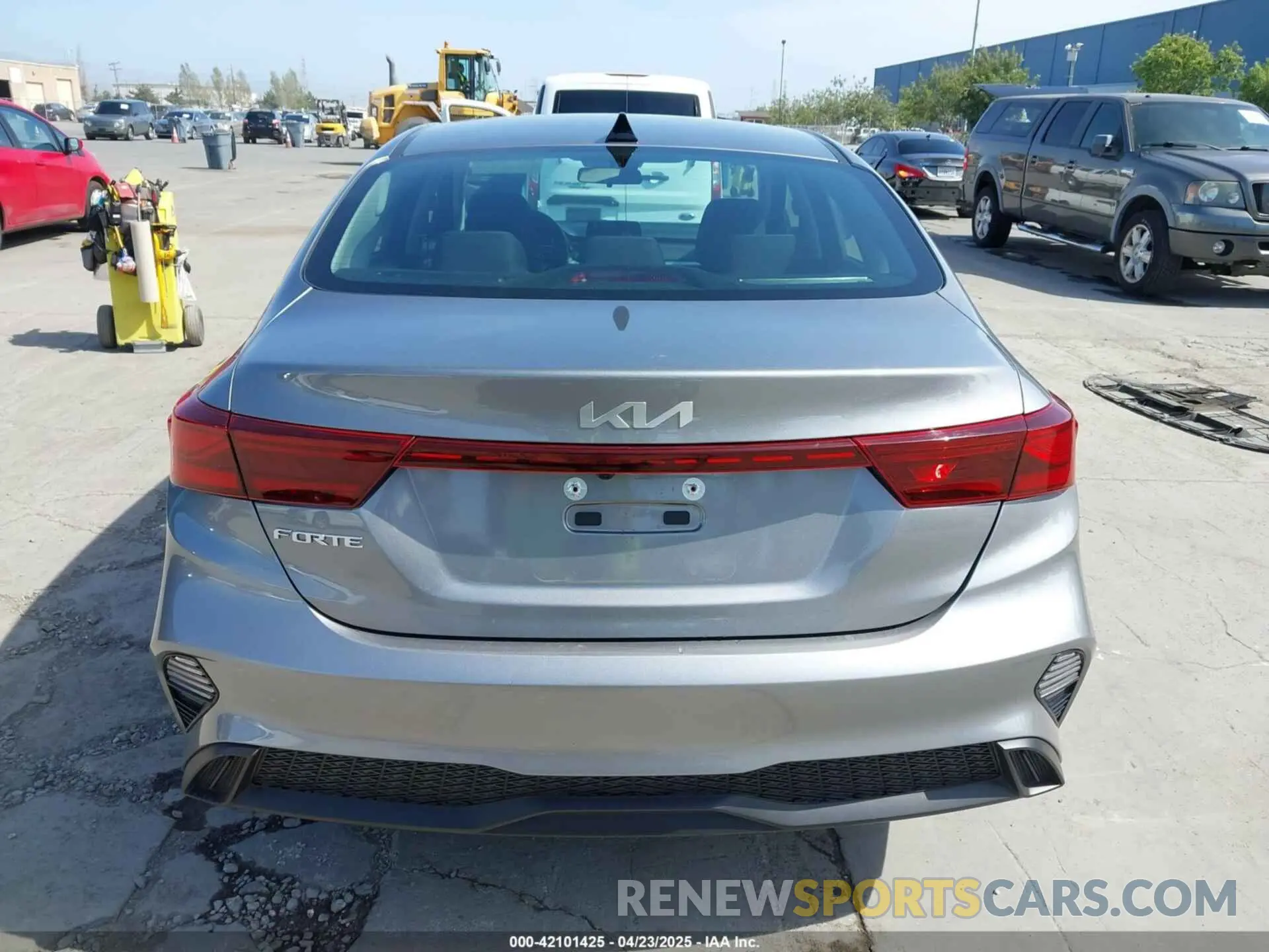 16 Фотография поврежденного автомобиля 3KPF24AD5RE759745 KIA FORTE 2024