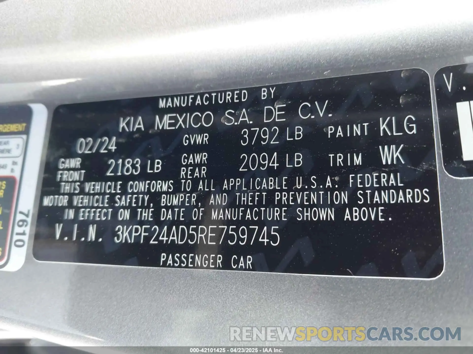 9 Фотография поврежденного автомобиля 3KPF24AD5RE759745 KIA FORTE 2024