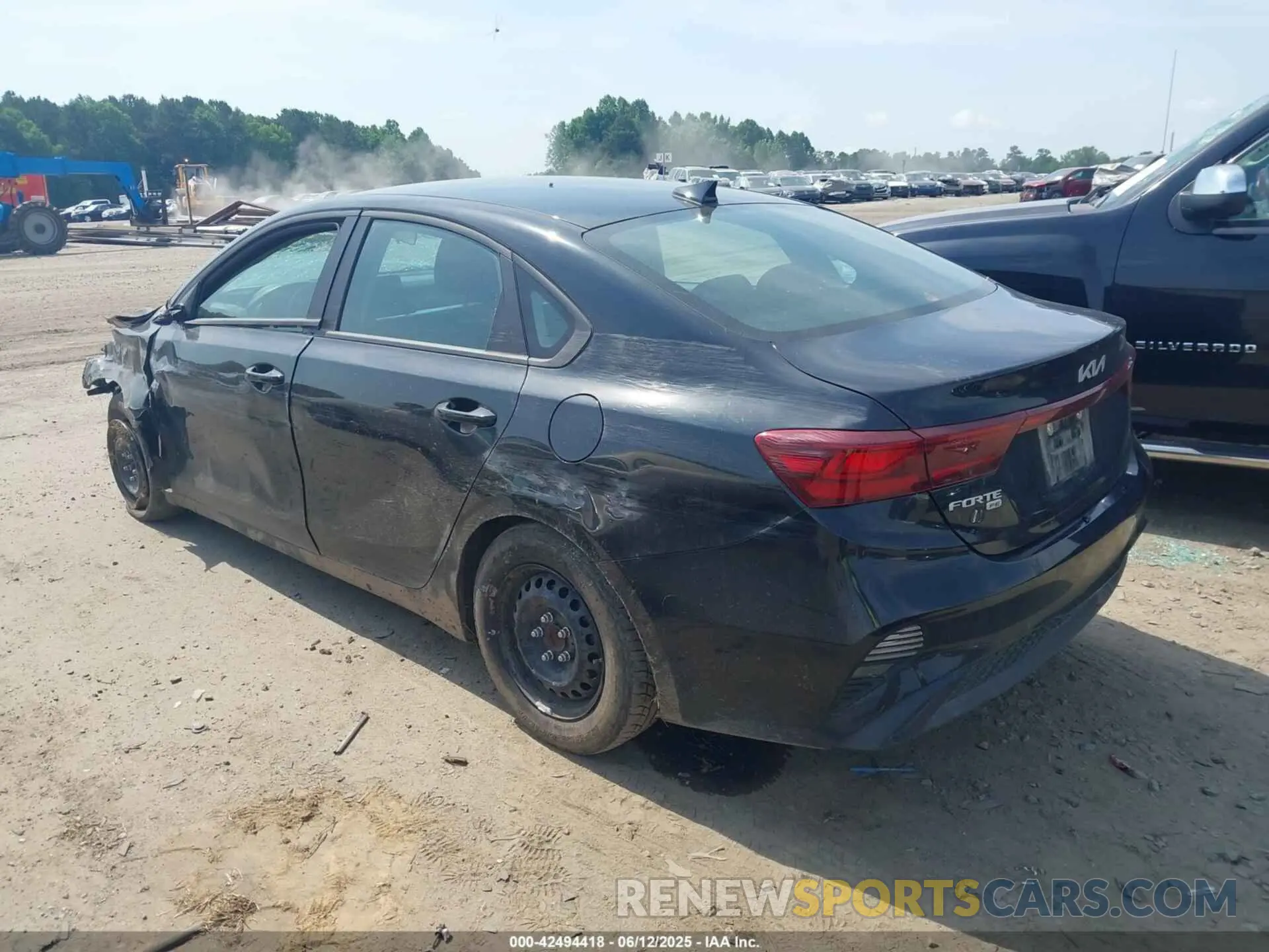3 Photograph of a damaged car 3KPF24AD5RE767506 KIA FORTE 2024