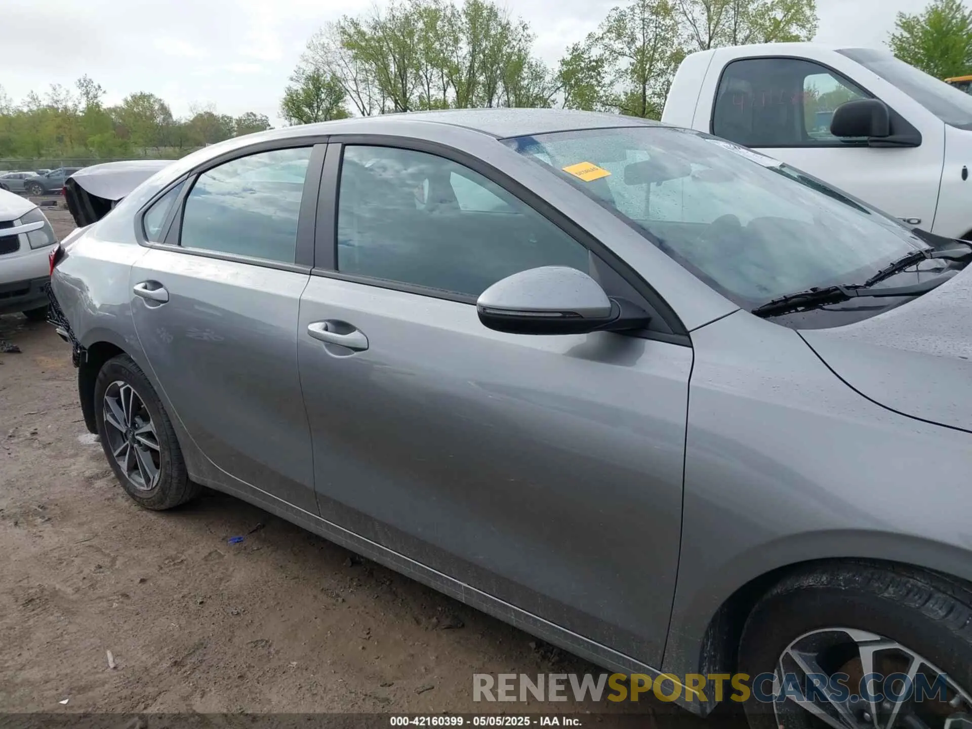 13 Фотография поврежденного автомобиля 3KPF24AD5RE811424 KIA FORTE 2024