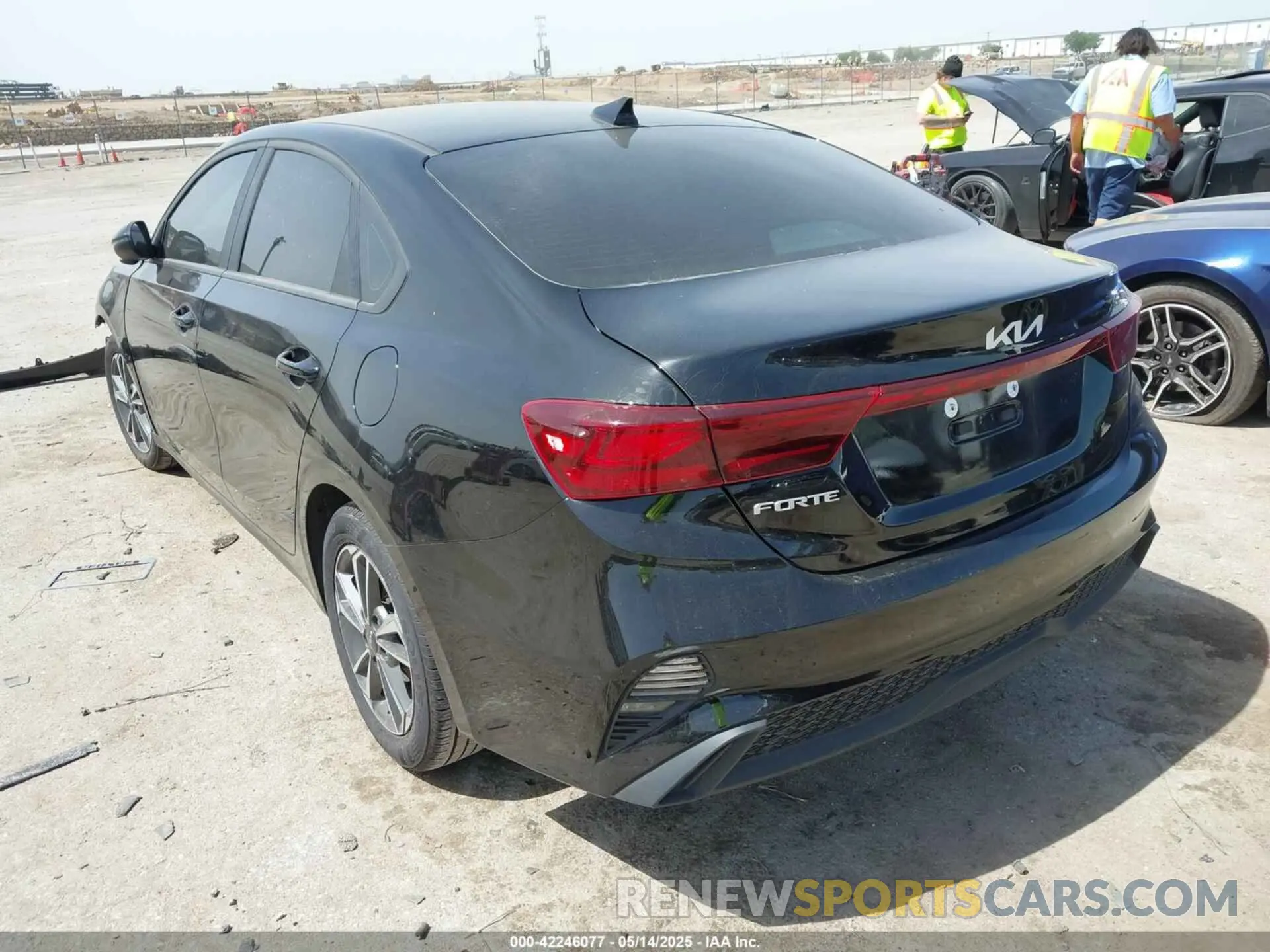 3 Фотография поврежденного автомобиля 3KPF24AD5RE811620 KIA FORTE 2024