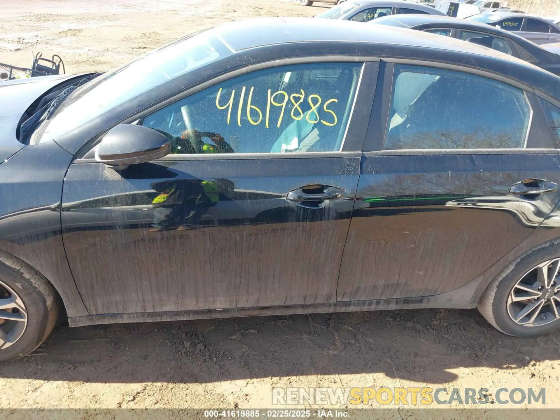 14 Фотография поврежденного автомобиля 3KPF24AD5RE826859 KIA FORTE 2024