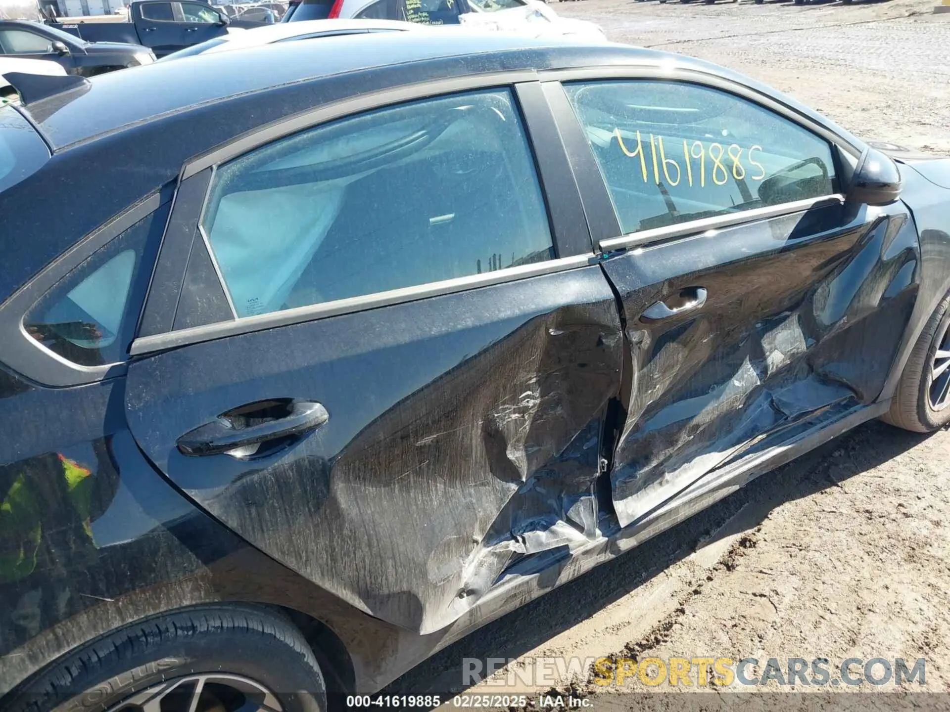 6 Фотография поврежденного автомобиля 3KPF24AD5RE826859 KIA FORTE 2024