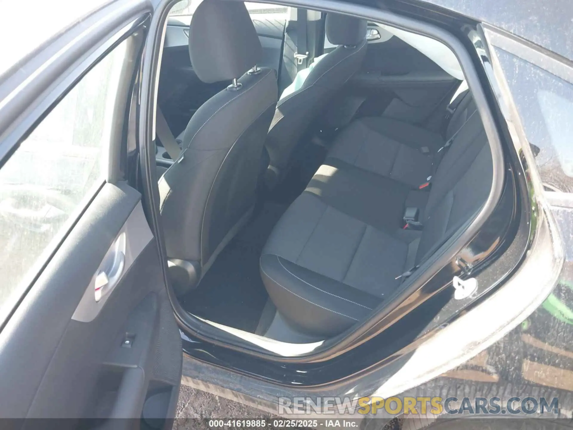 8 Фотография поврежденного автомобиля 3KPF24AD5RE826859 KIA FORTE 2024